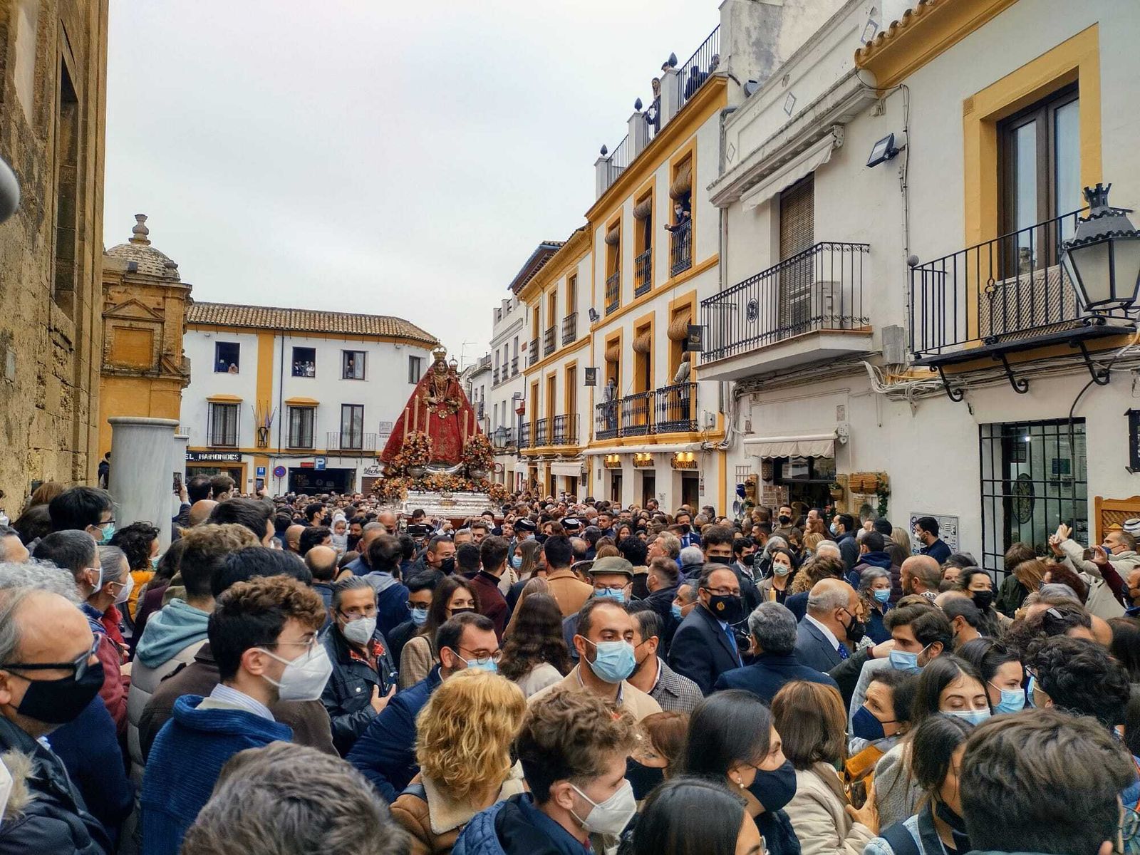 La procesión de la Virgen de Araceli en Córdoba, en imágenes