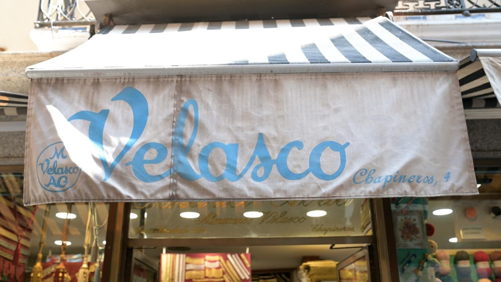 Los herederos de Velasco siguen cosiendo la historia de Sevilla desde 1847