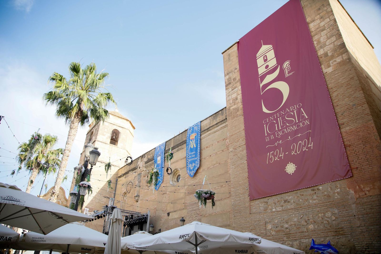 Desfile de Gigantes y Cabezudos de Vera, en imágenes