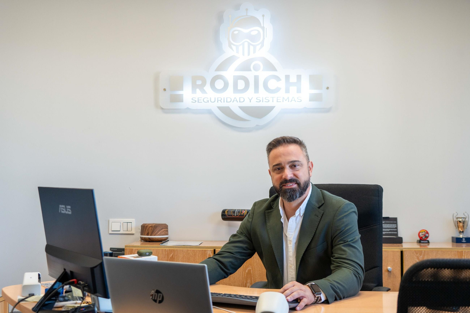 Rodich enfrenta el futuro con compromiso, calidad y seguridad en cada uno de sus servicios.