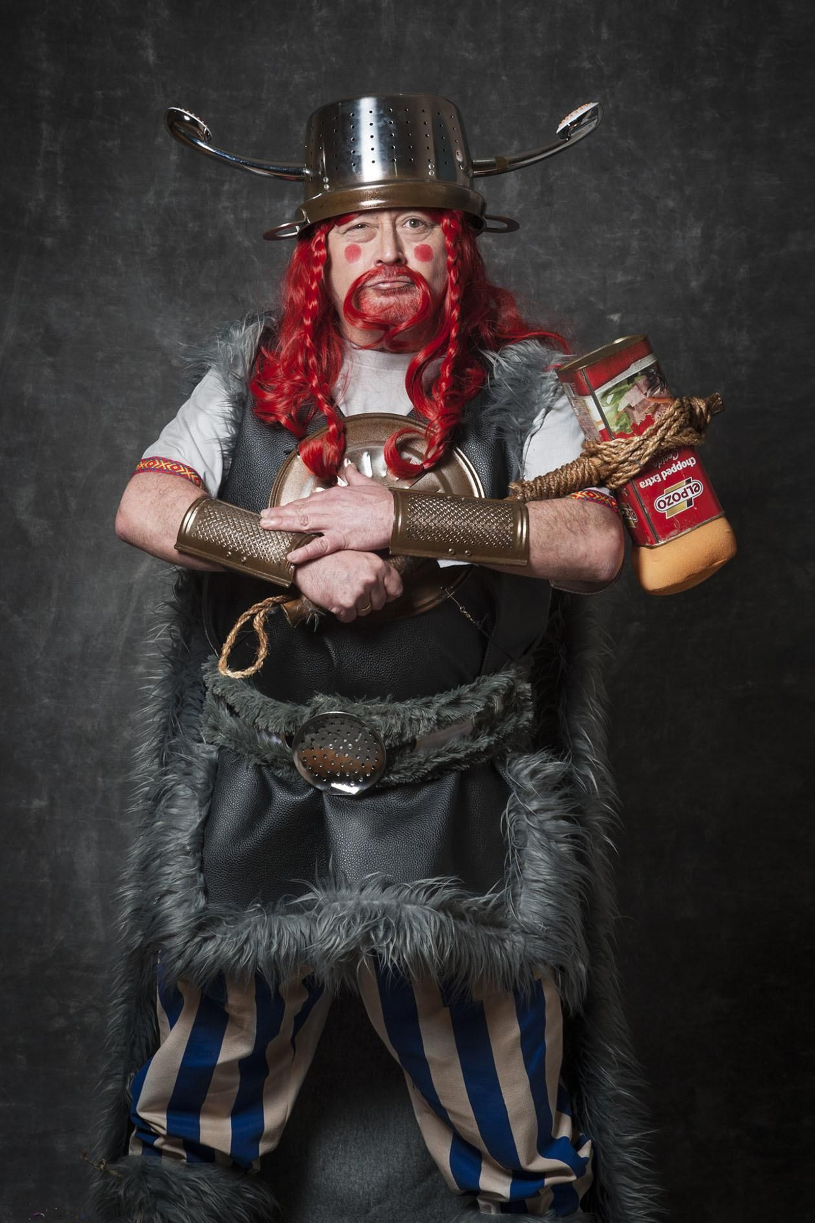 'los de cádiz norte'. La mejor muestra del disfraz de Cádiz, con el ingenio por bandera, en la chirigota de Santander.