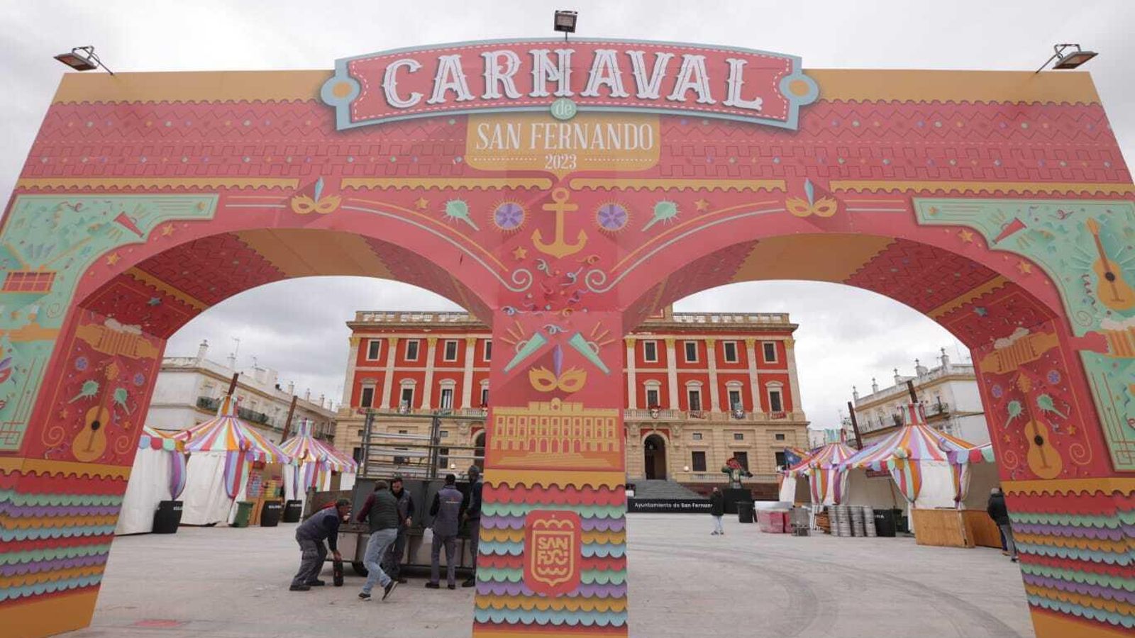 Portada de la Plaza del Carnaval. Portada de la Plaza del Carnaval.