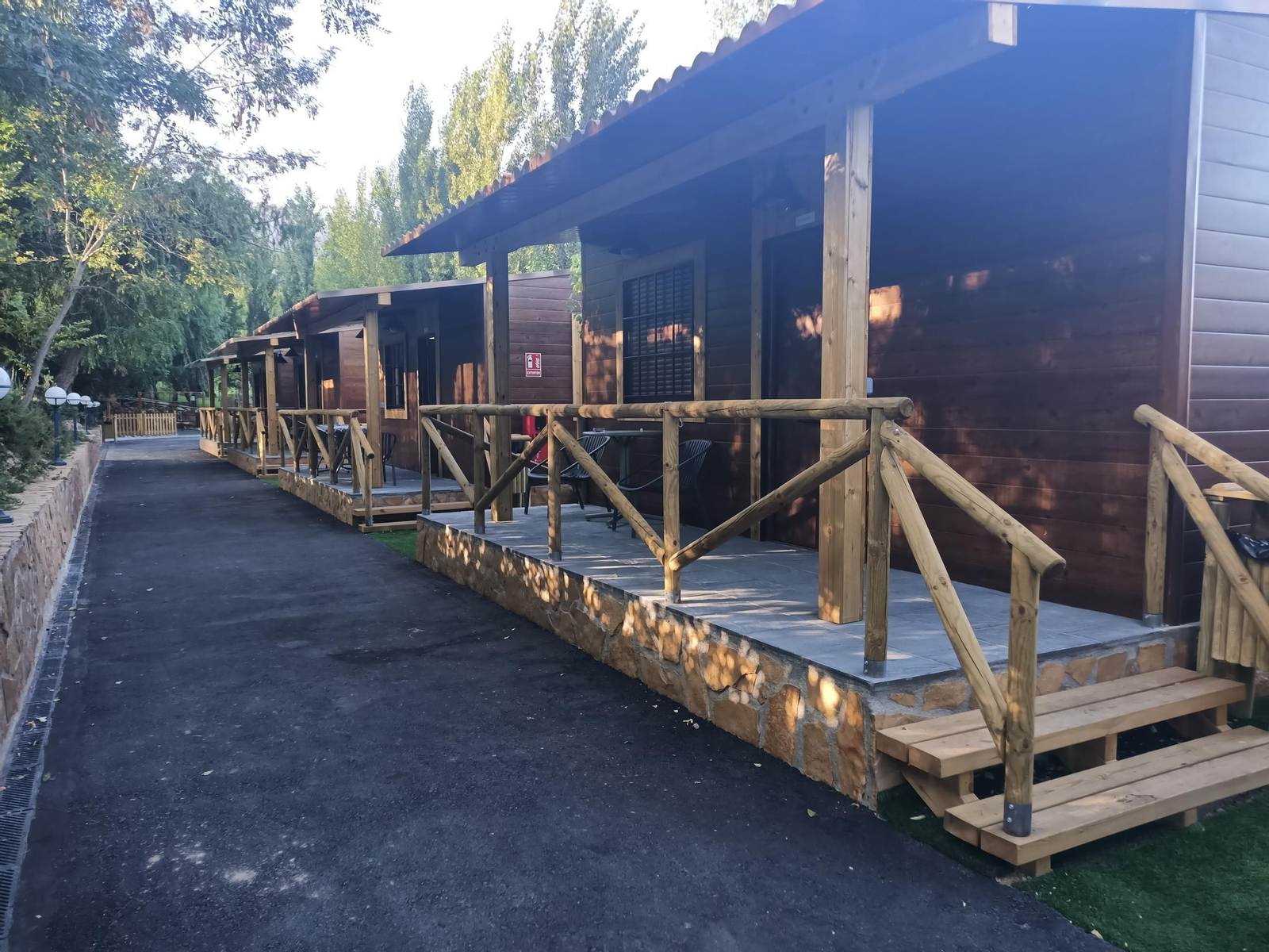 Así es el nuevo camping Valdeluna en Valdepeñas, en plena Sierra Sur de Jaén