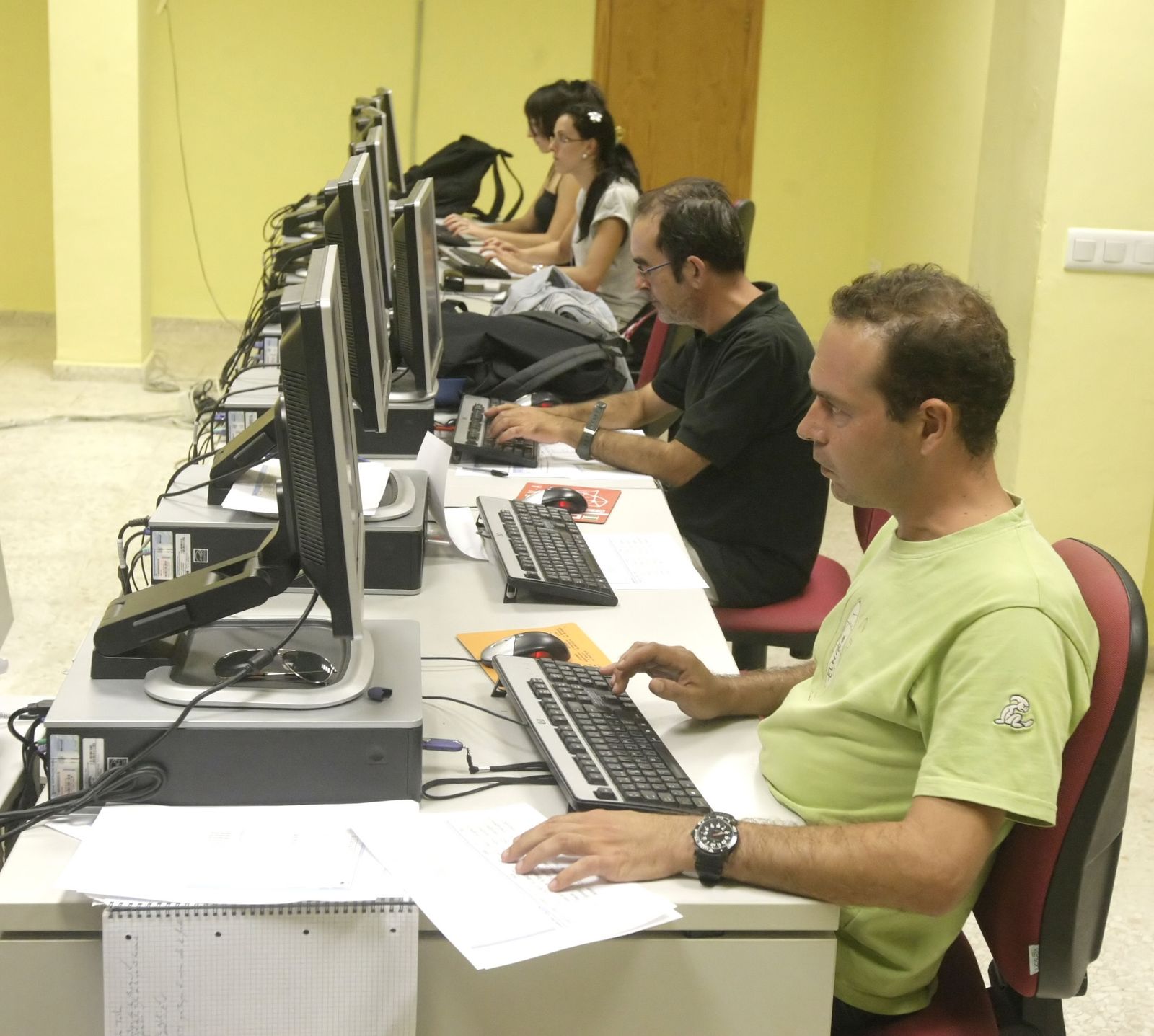 Una imagen de archivo de un curso de formación para desempleados del año 2010.