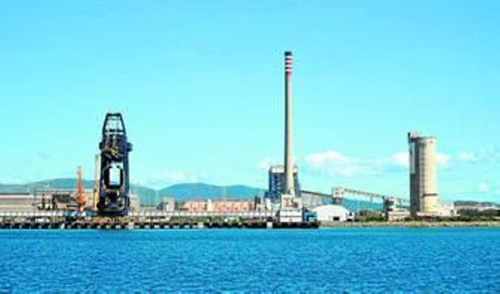 La terminal marítima de Endesa Generación, en una imagen reciente.