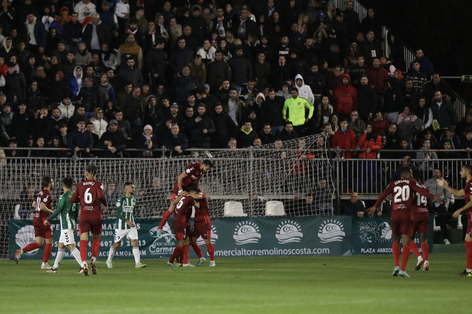 Las imágenes del histórico Torremolinos - Sevilla FC Las imágenes del histórico Torremolinos - Sevilla FC
