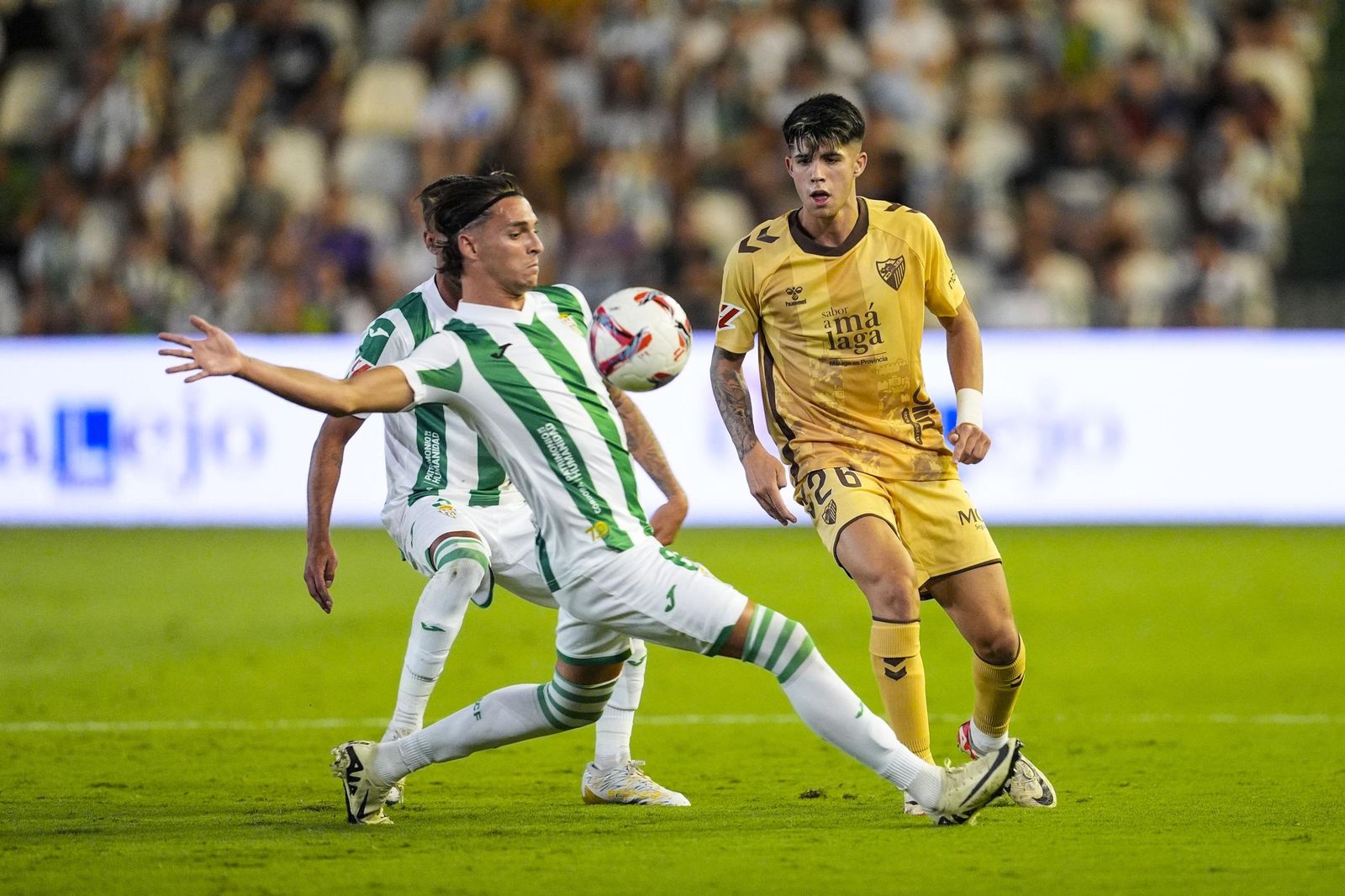 La etapa de Antoñito Cordero en el Málaga CF, en fotos