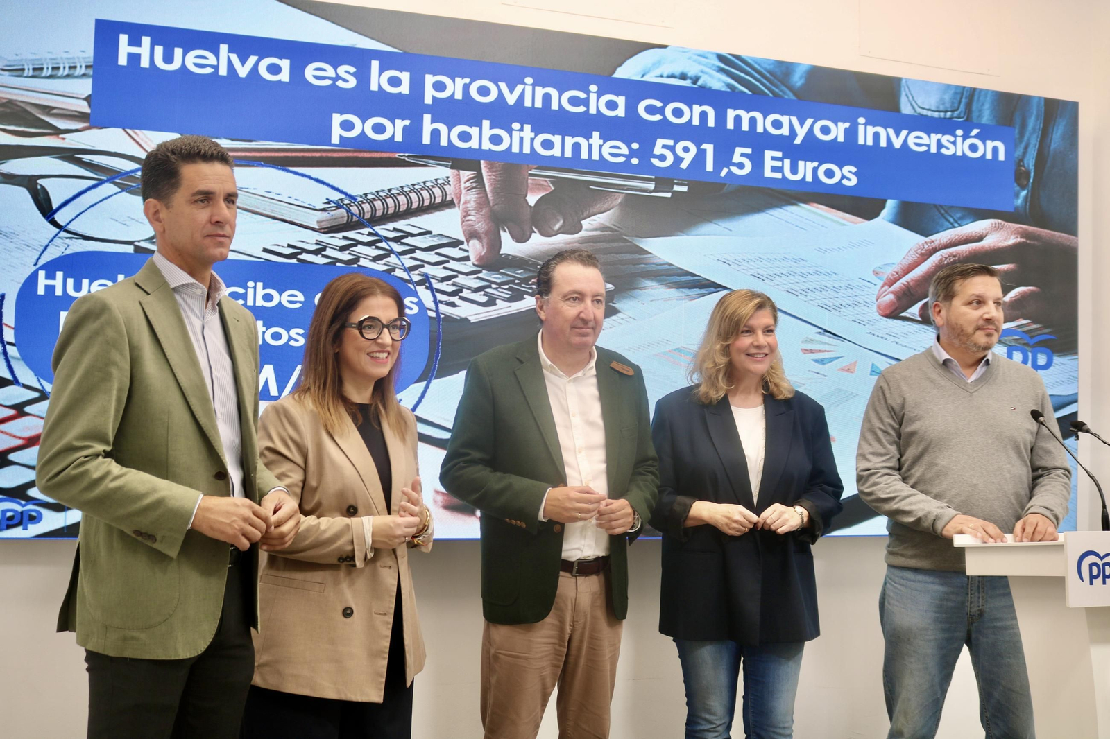 Dirigentes del PP de Huelva analizan los Presupuestos de la Junta de Andalucía.