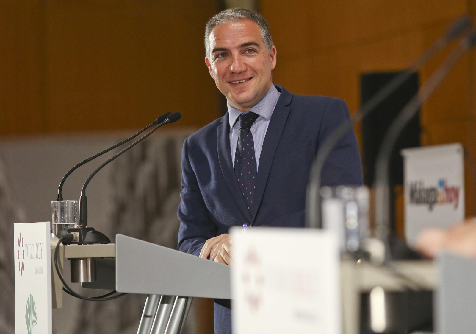 Las imágenes del Foro Joly con Elías Bendodo