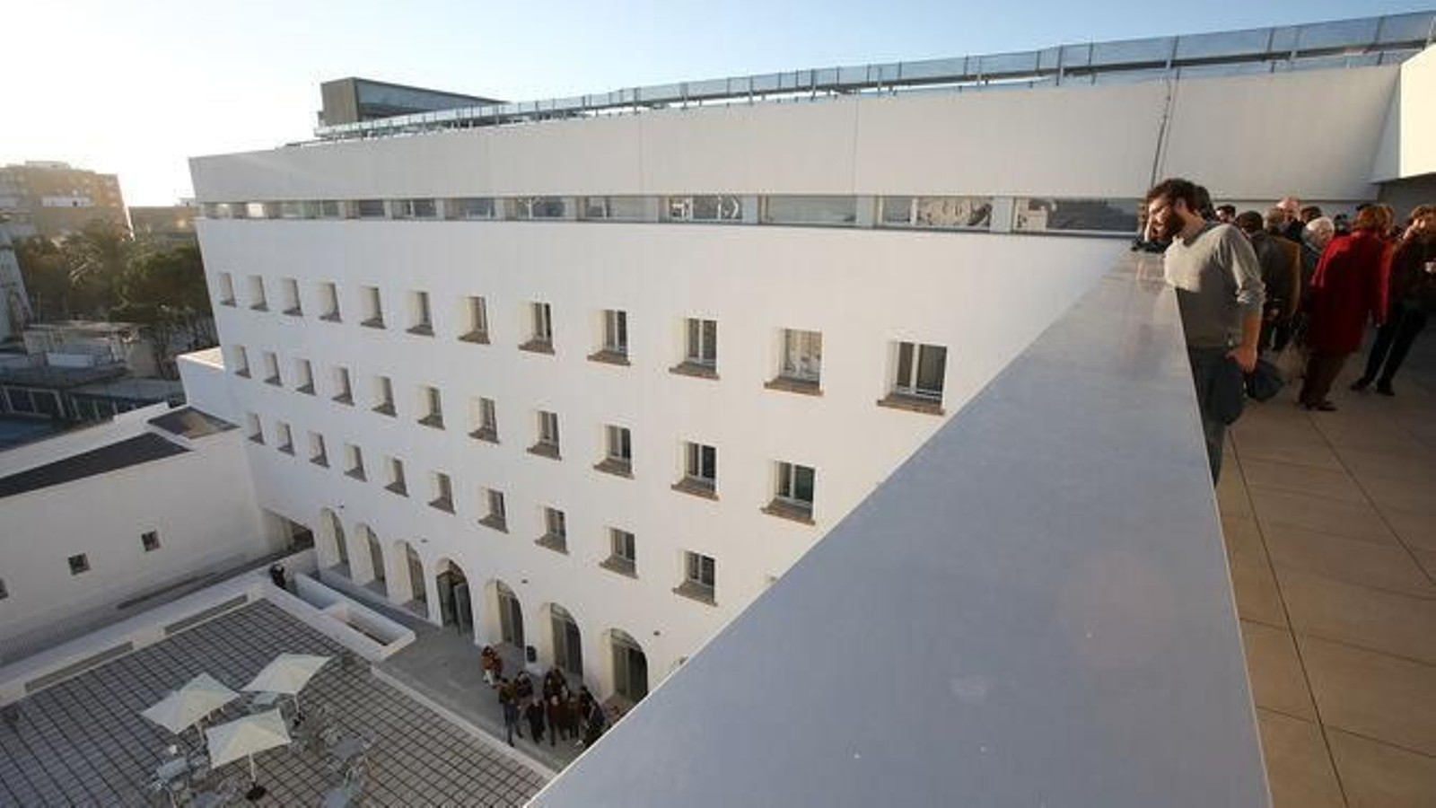El colegio mayor de Cádiz se libra del castigo de la nueva ley de Universidades al ser mixto