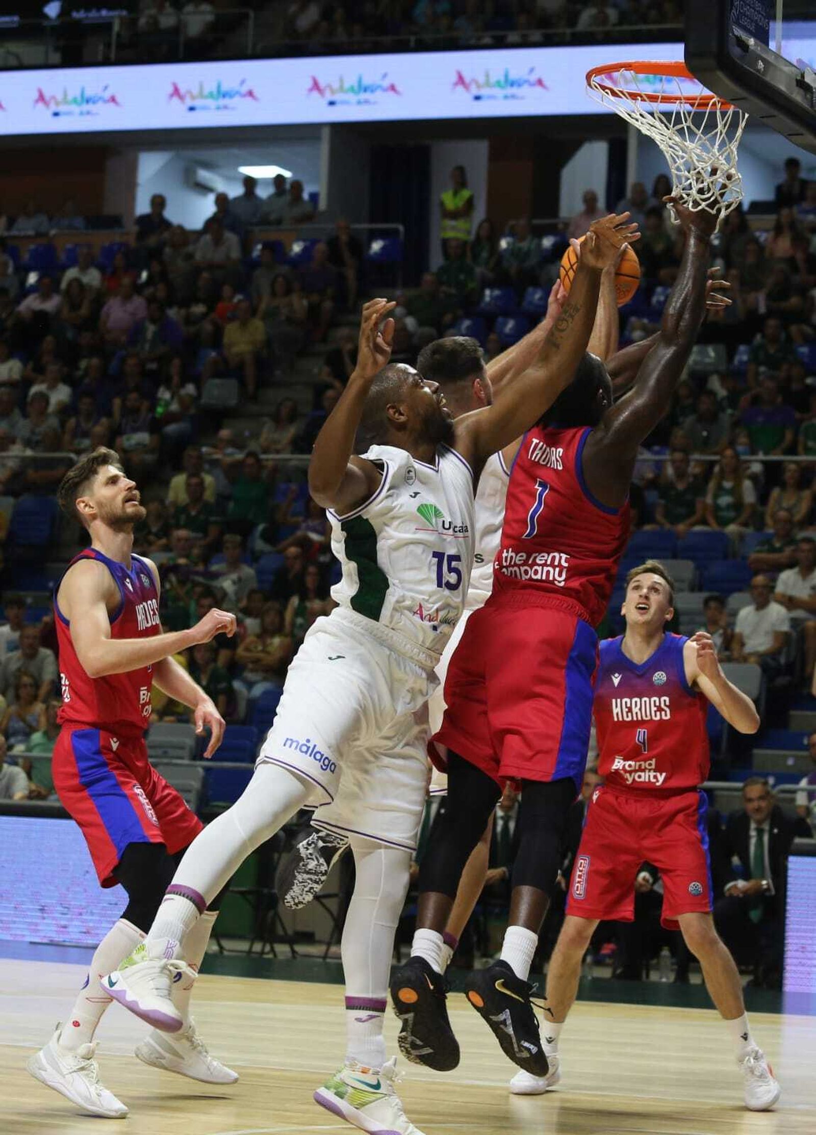 Las fotos del Unicaja-Den Bosch de la BCL
