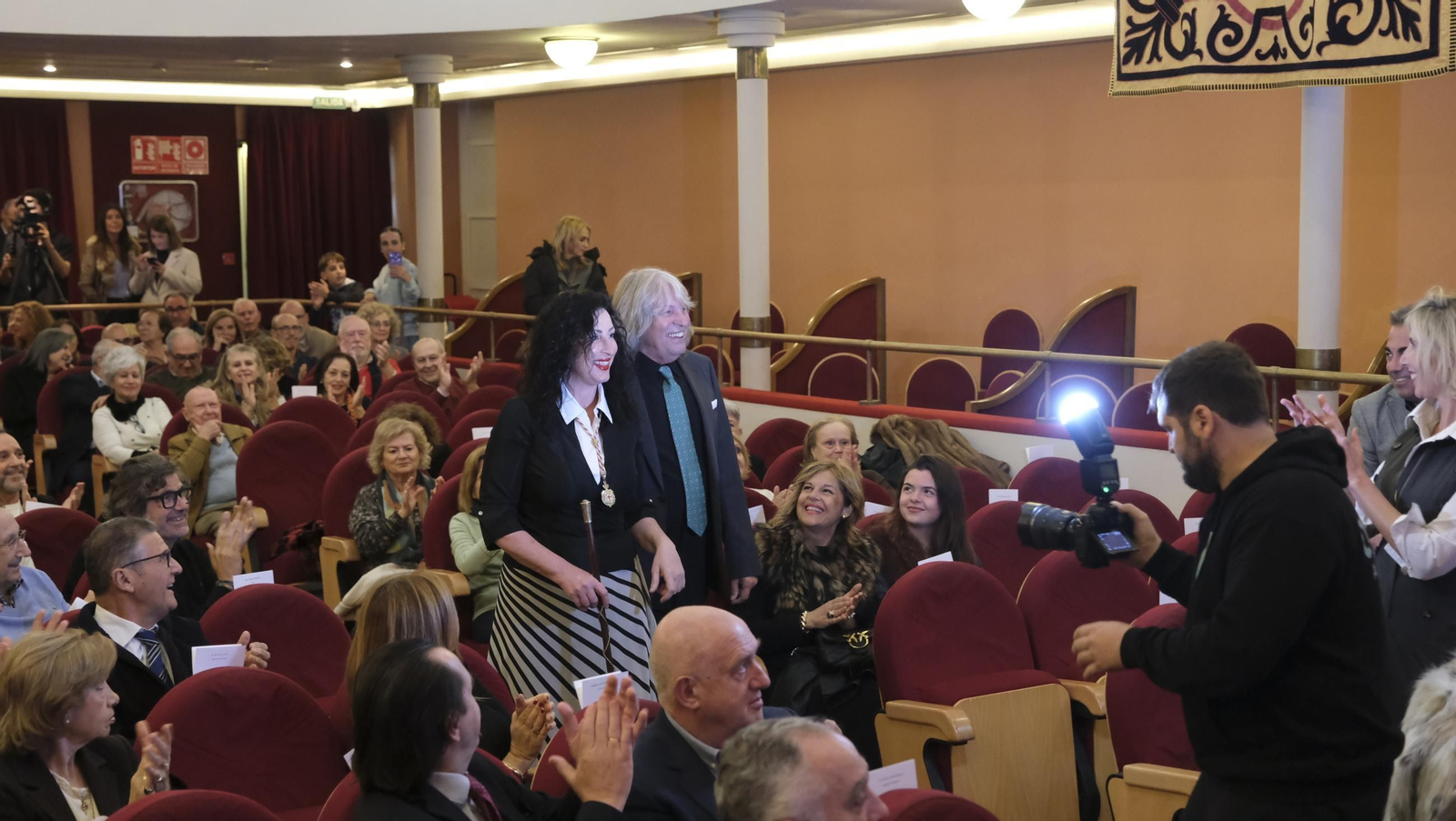 El cantaor José Mercé ya es Hijo Adoptivo de la Ciudad de Almería, en imágenes