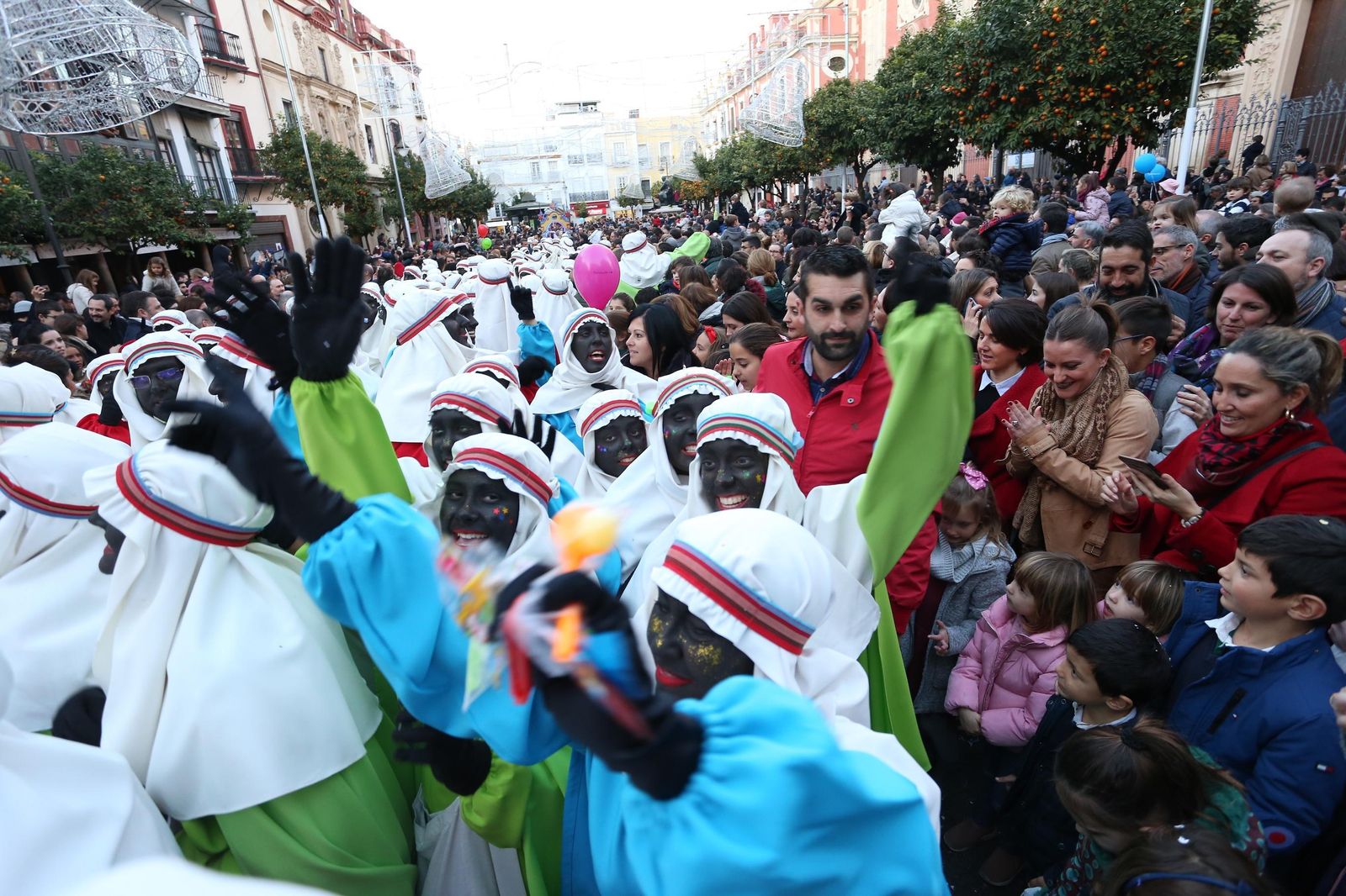 El cortejo del Heraldo, en imágenes
