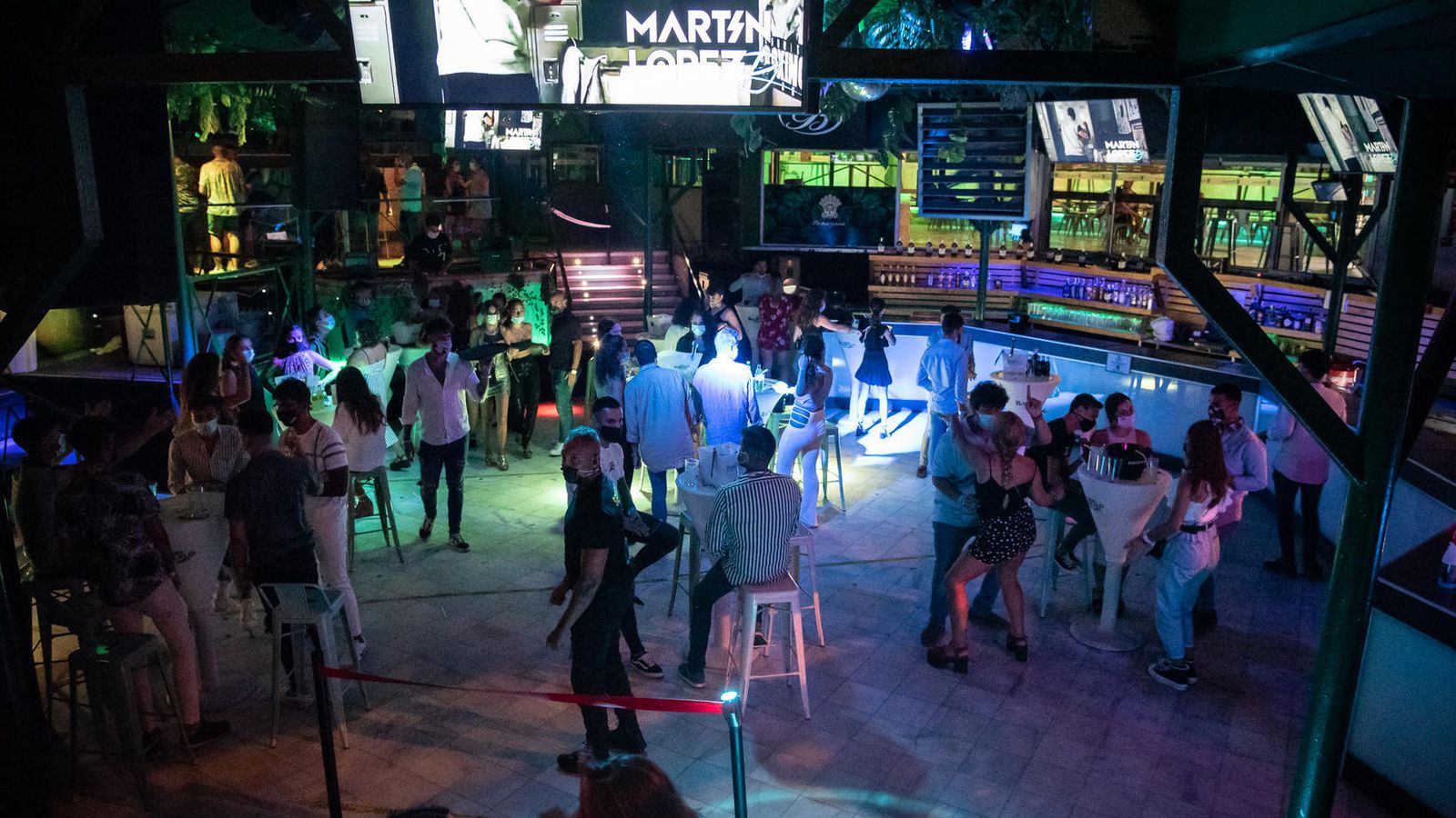 Un local de ocio nocturno en la localidad costera de Punta Umbría.