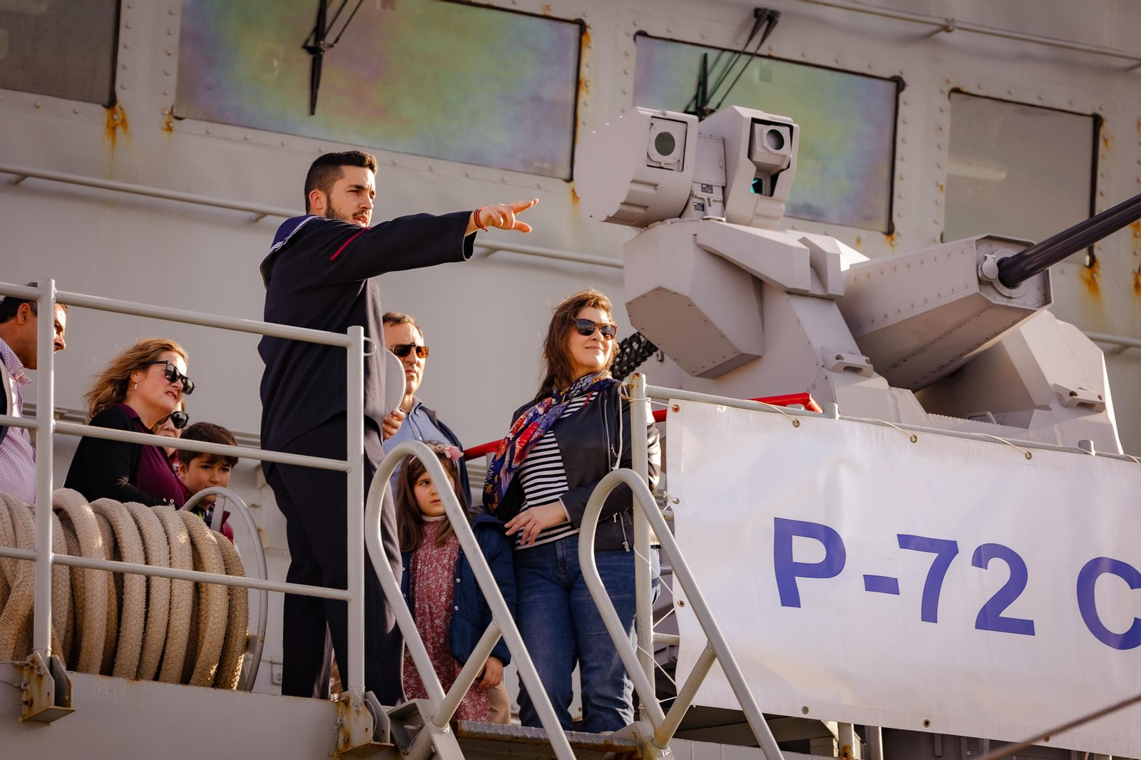 Imágenes del patrullero Centinela en el Muelle de Levante