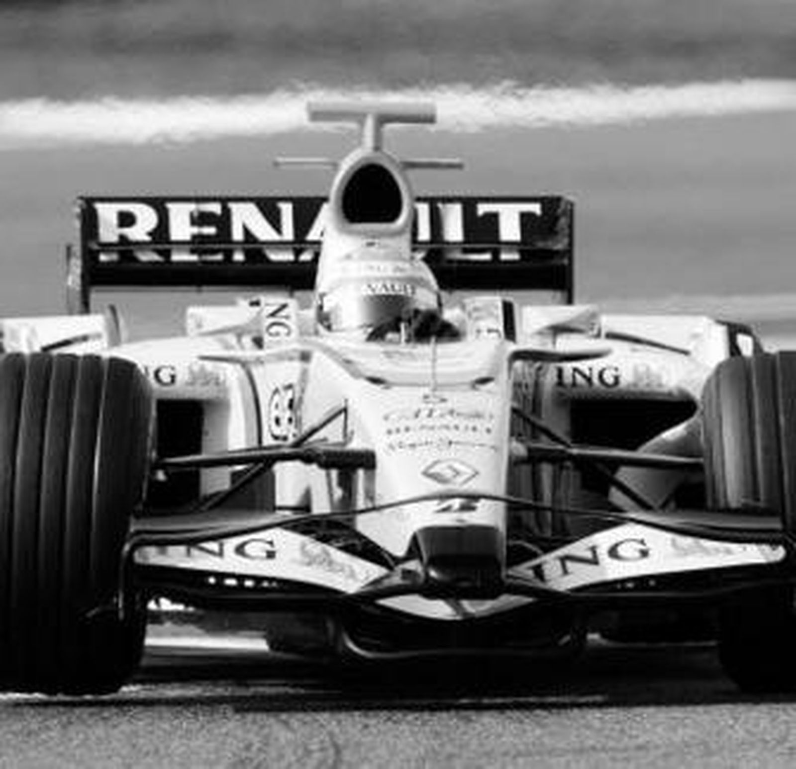 Fernando Alonso, durante los entrenamientos de ayer.