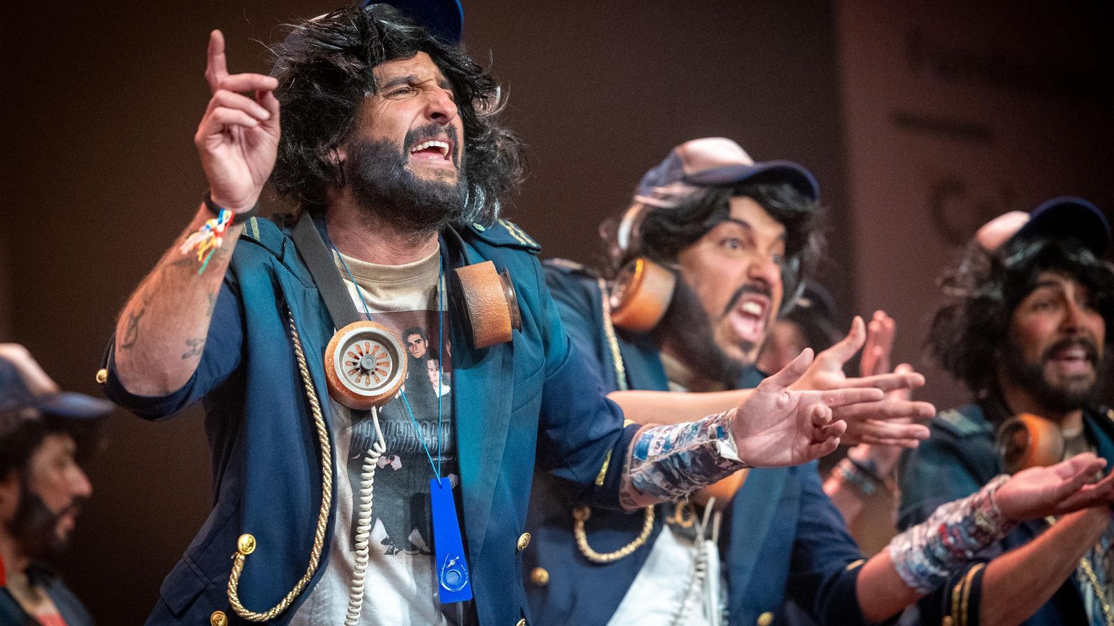 Búscate entre las mejores imágenes de la vigésimo segunda sesión de preliminares del COAC 2025