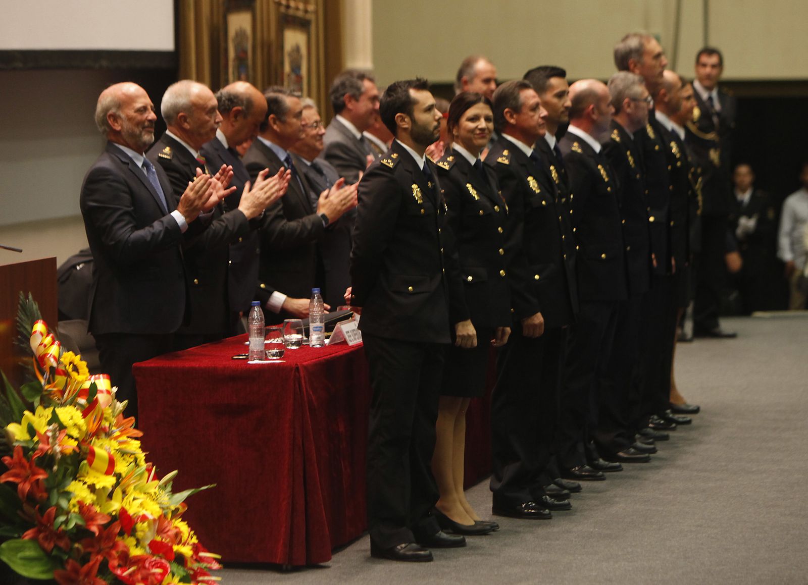 La celebración del Día de los Ángeles Custodios, en imágenes