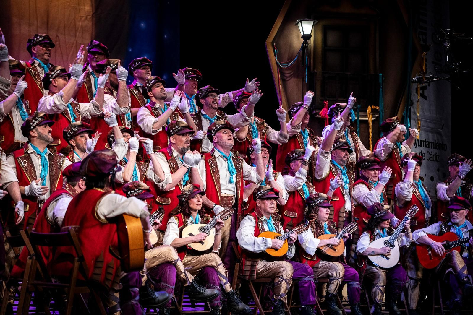 Búscate entre las mejores imágenes de la segunda sesión de cuartos de final del COAC 2025