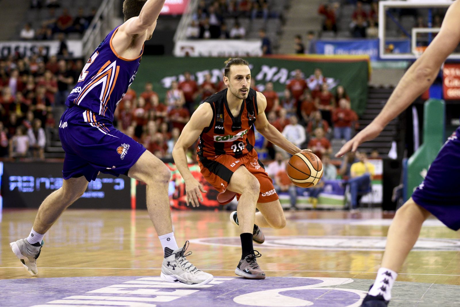Carlos De Cobos fue uno de los jugadores más destacados del cuadro rojinegro