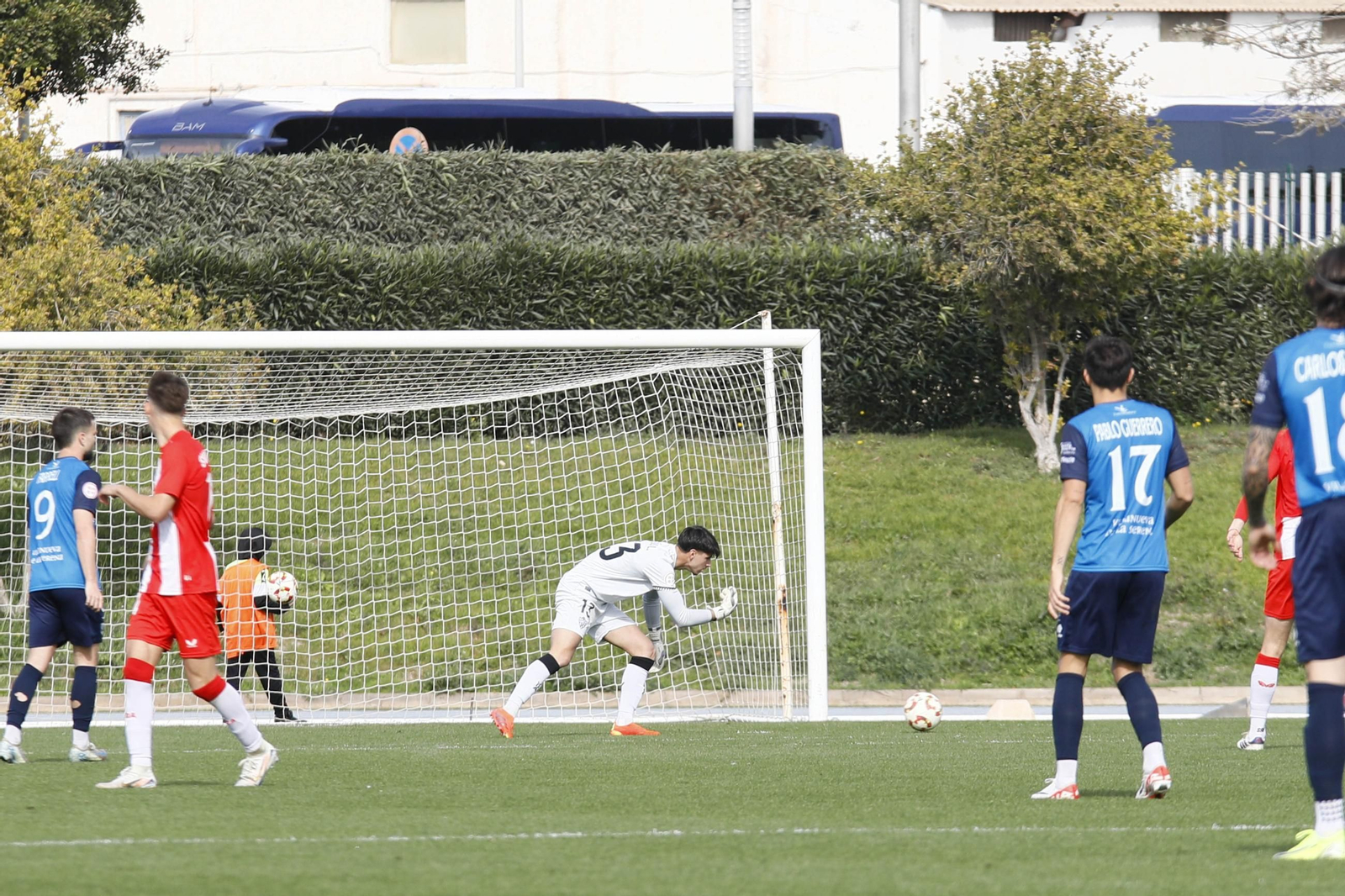 Imágenes del partido entre Almeria B contra Villanovense de segunda RFEF