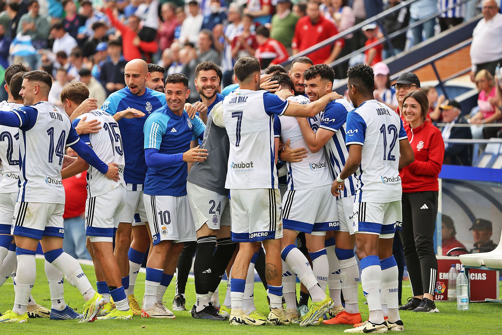 Imágenes del encuentro entre el Recreativo de Huelva y la AD Mérida