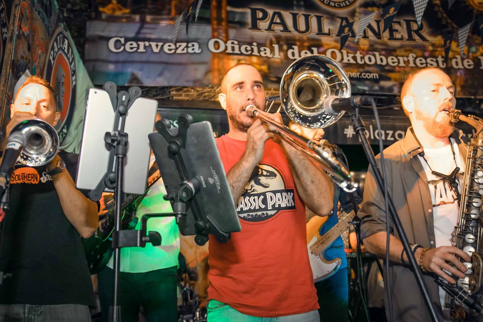 Búscate en el OktoberFest de Plaza Canterbury del sábado 8