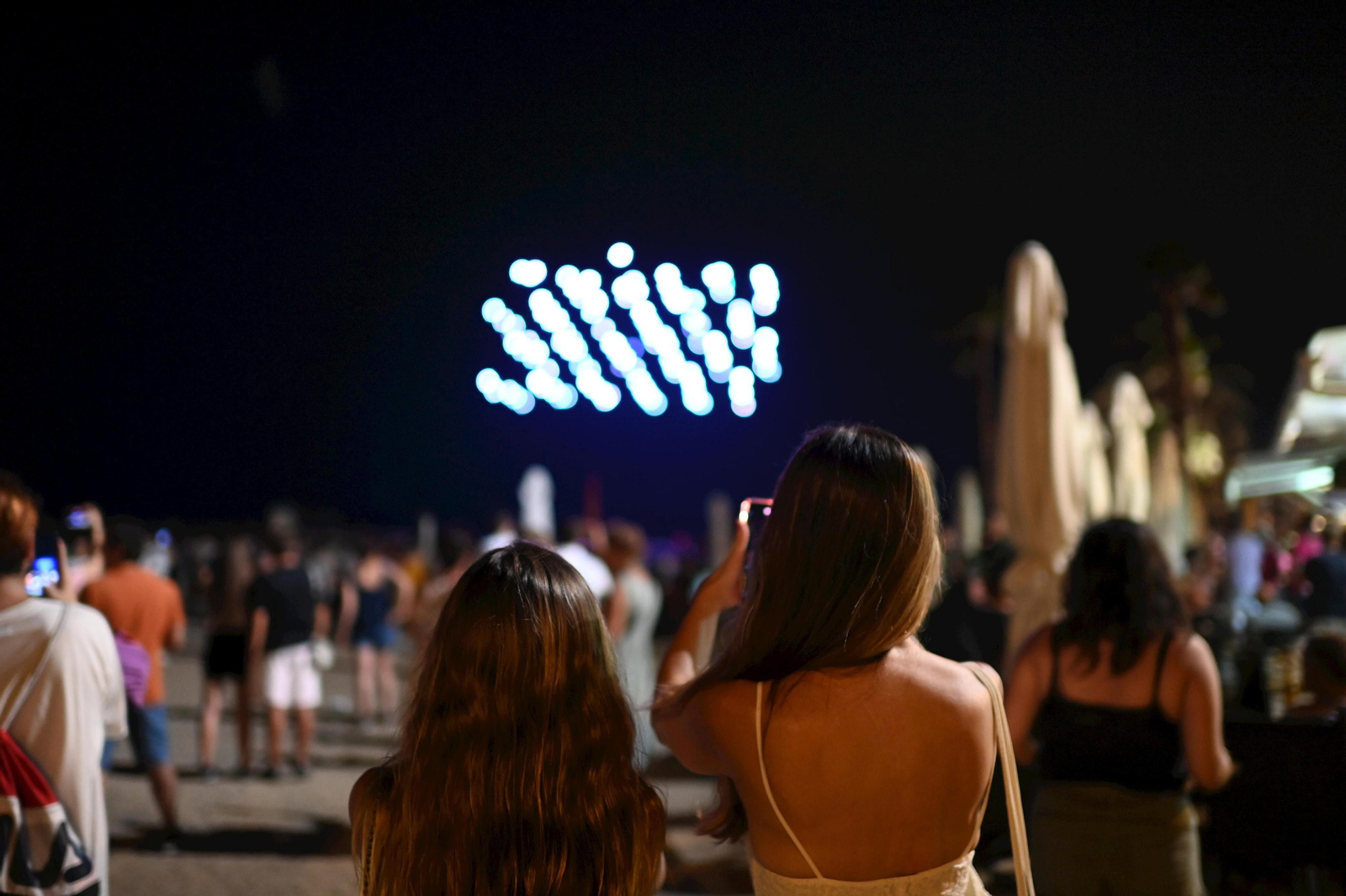 Drones y fuegos artificiales para abrir la Feria de Málaga 2022 (fotos)