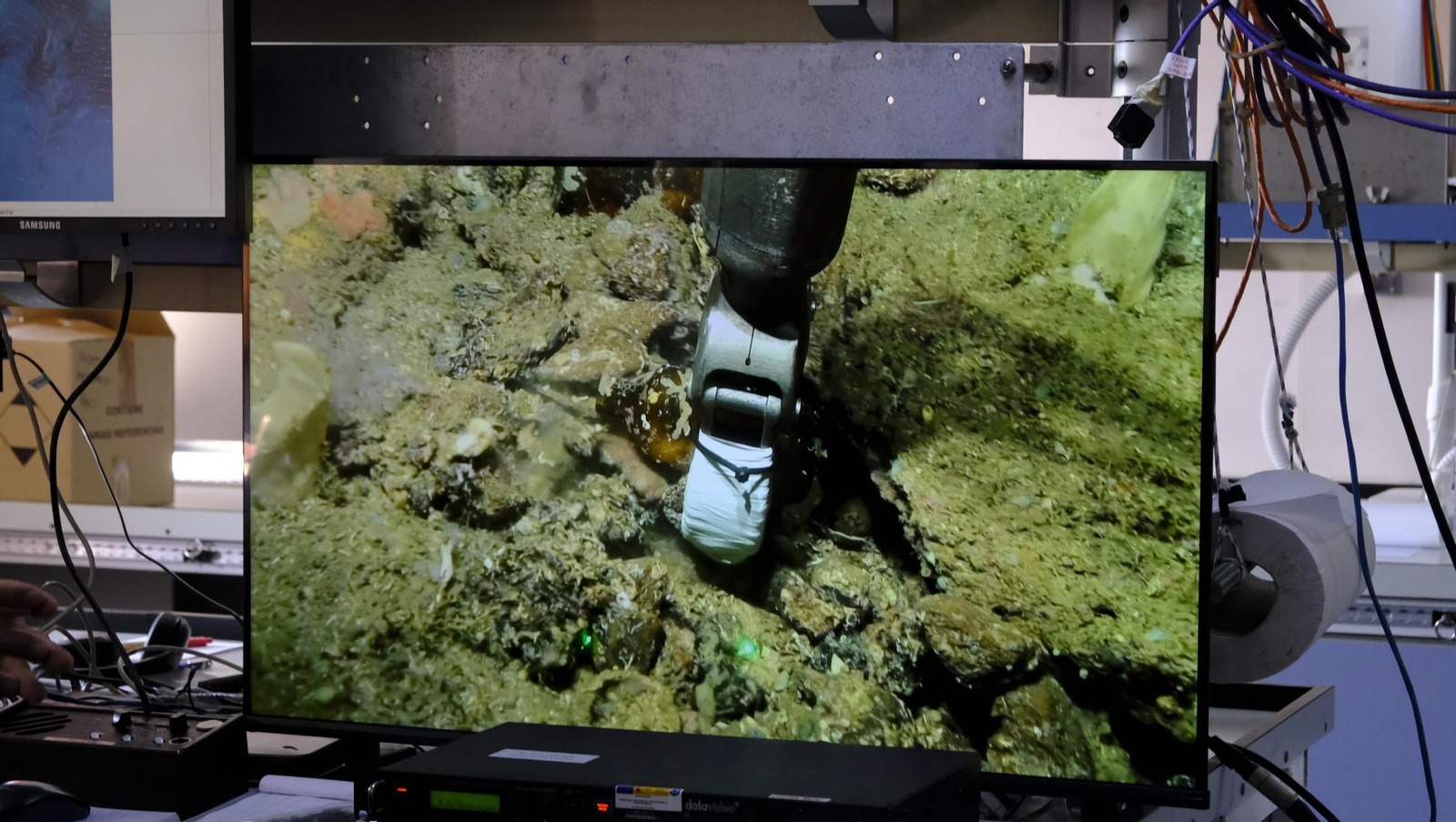 El buque oceoanográfico Sarmiento de Gamboa visita Almería, en imágenes