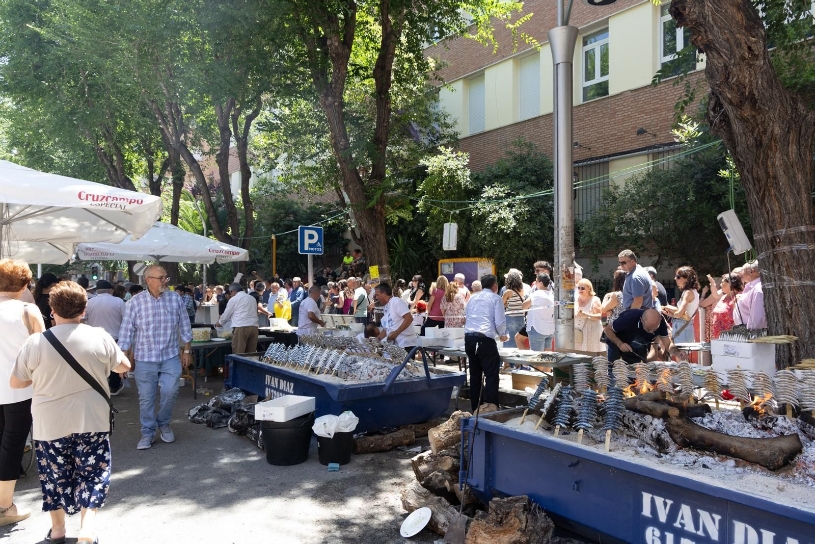 La "exitosa" Primera Gran Espetada del Gran Eje, en imágenes