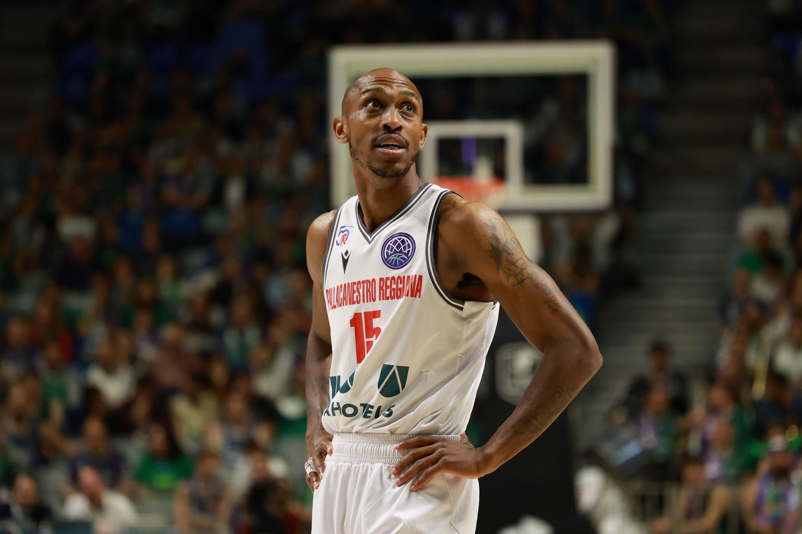 Jamar Smith recibió el cariño del Carpena y del Unicaja