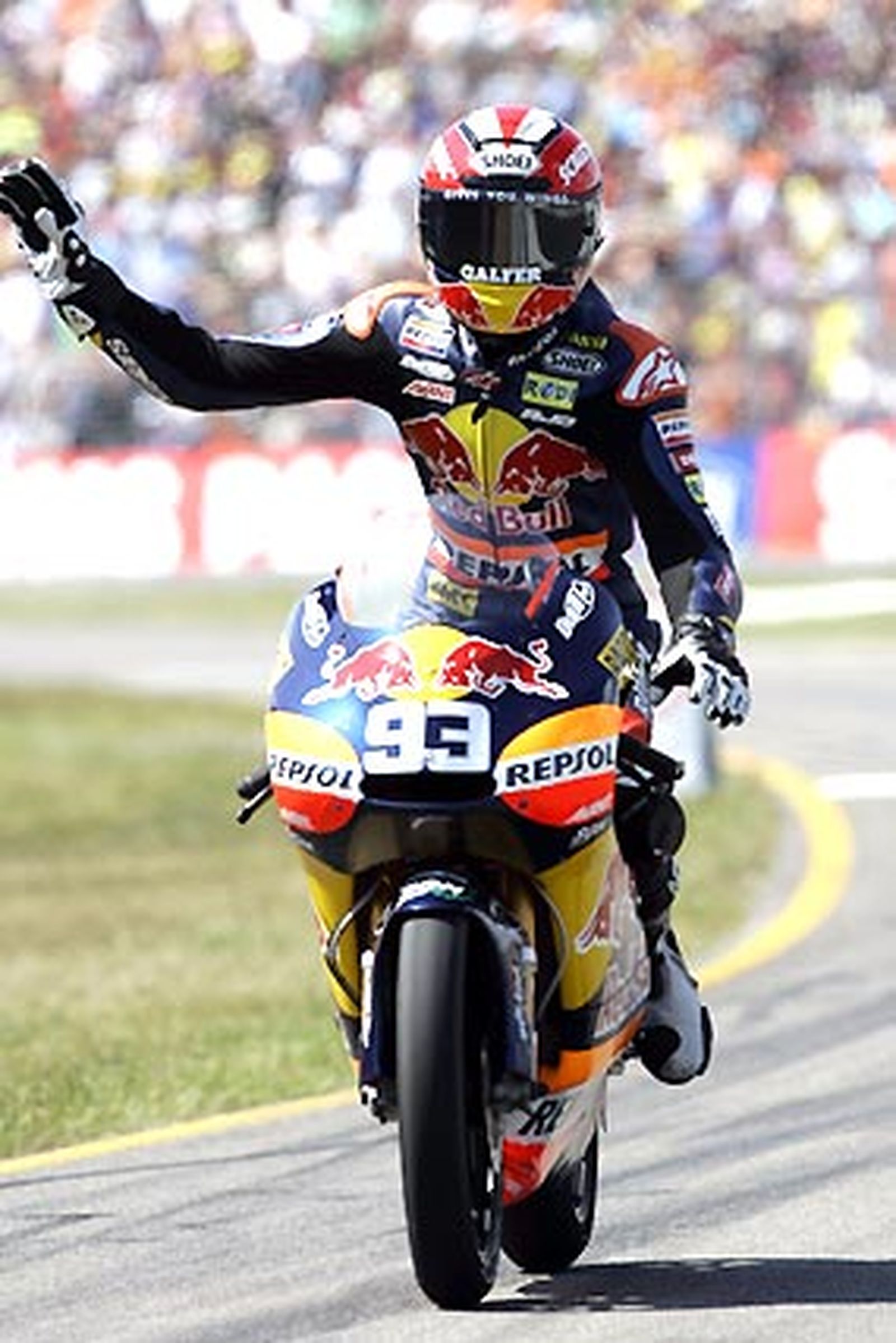 Marc Márquez (Derbi) celebra su victoria en 125cc en el Gran Premio de Holanda.

Foto: Efe / Afp Photo / Reuters