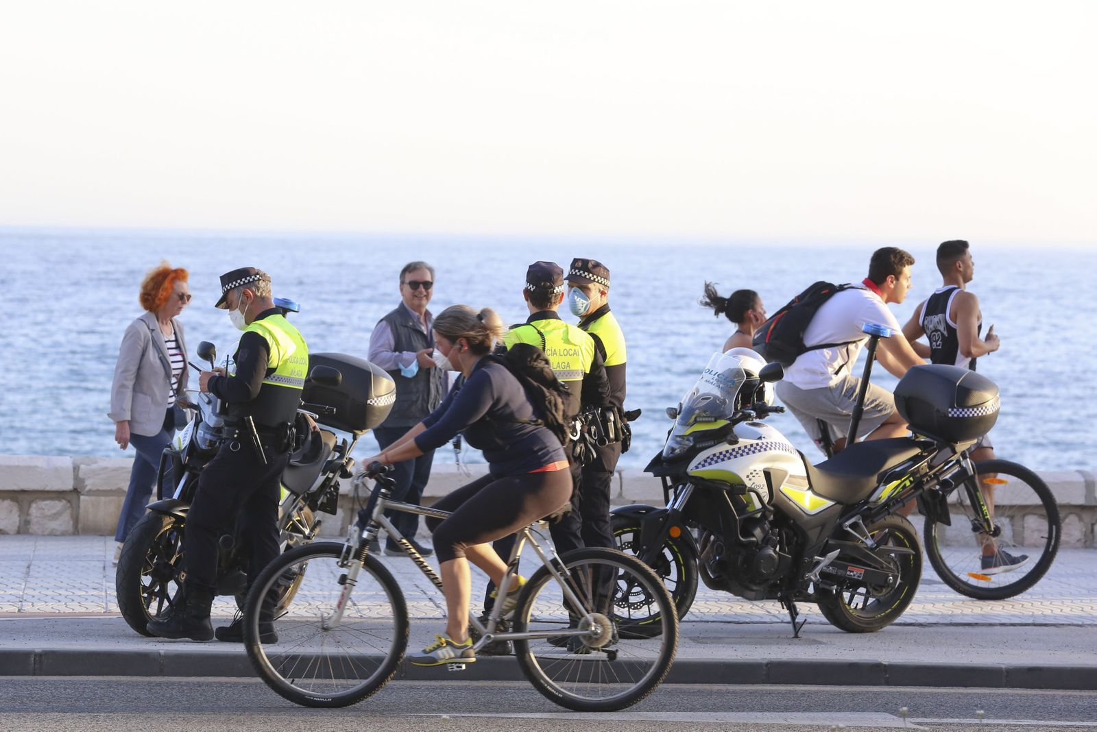 No seas como los demás y súbete a una bici para escapar de la covid-19.