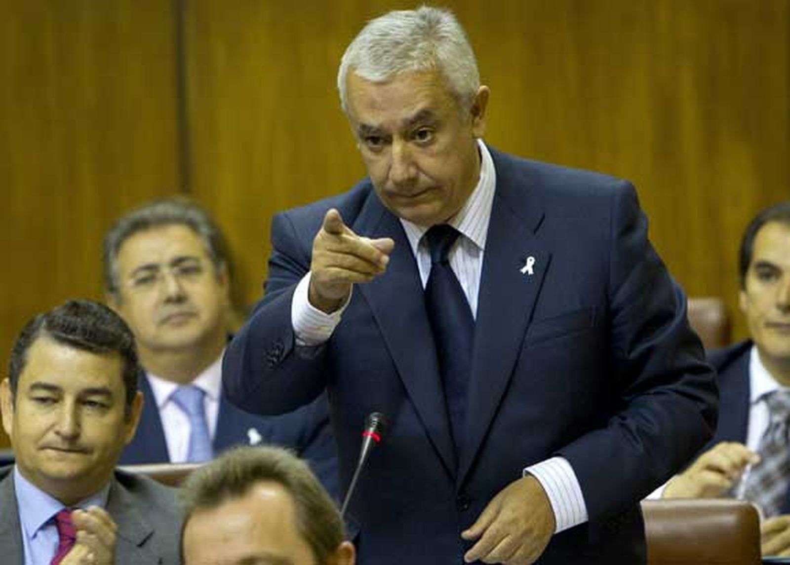 La Junta quiere que "sólo y exclusivamente" la Justicia aclare el caso Mercasevilla