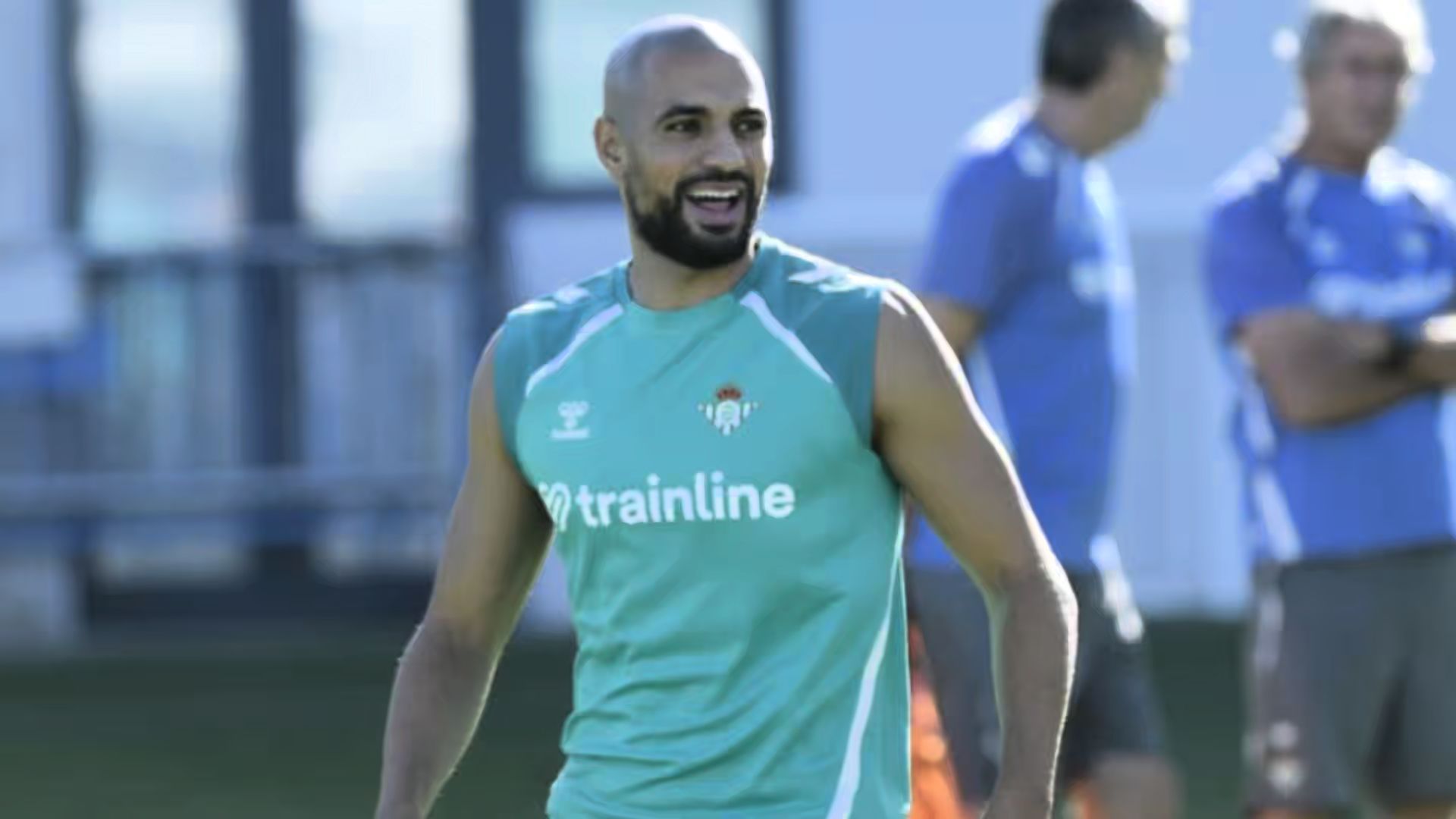 Así fue el primer entrenamiento de Amrabat con el Betis: ¿Jugará el domingo?
