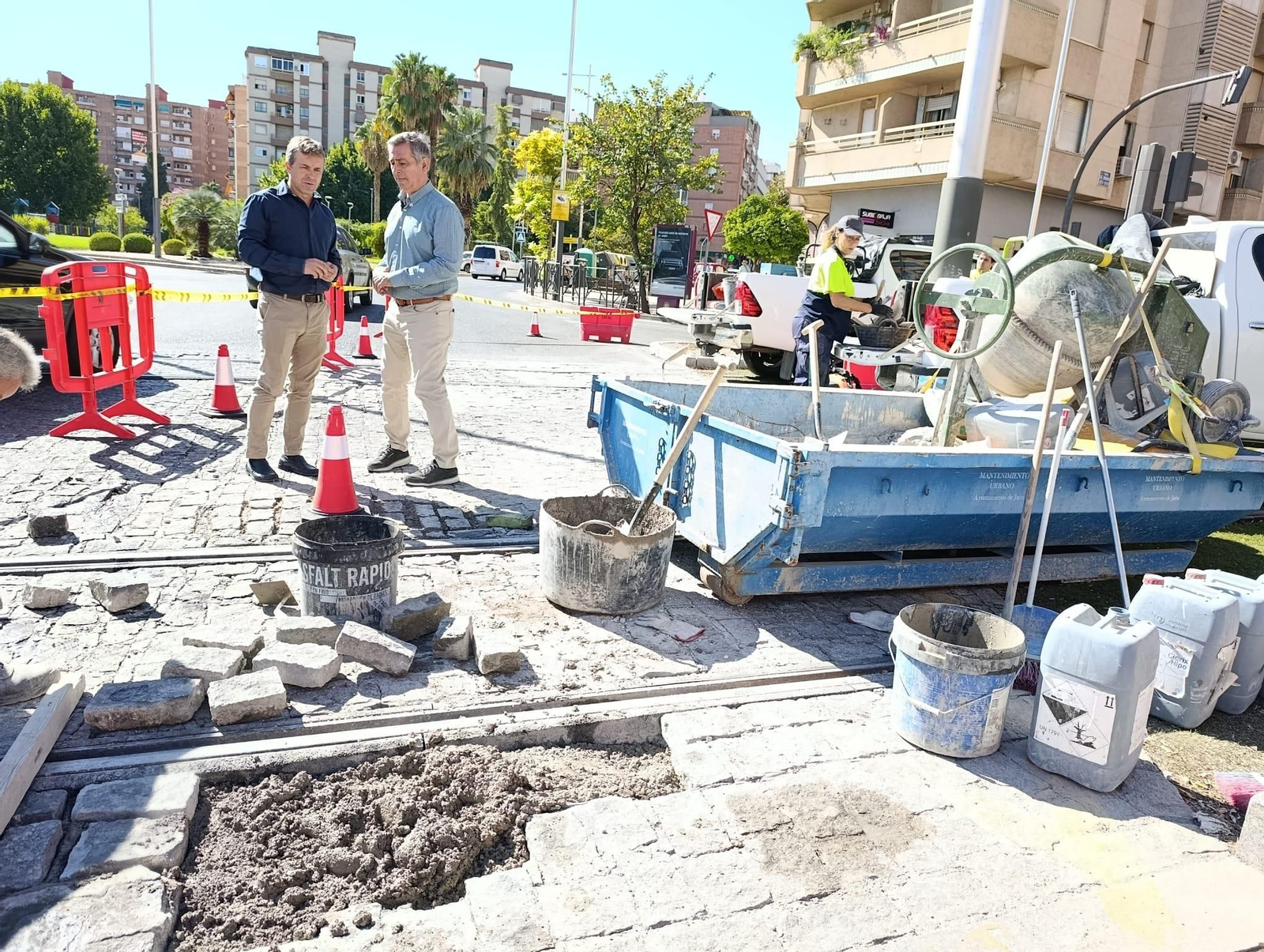 Julio Millán y Javier Padorno visitan las obras.