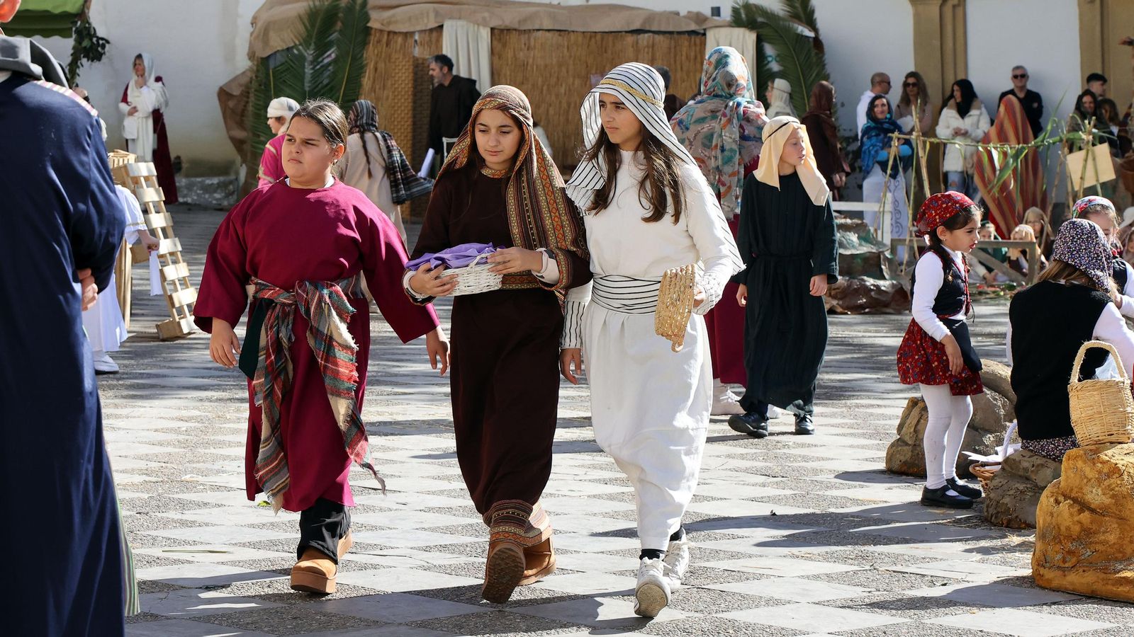 Imágenes del Belén Viviente de la plaza San Lucas en Jerez