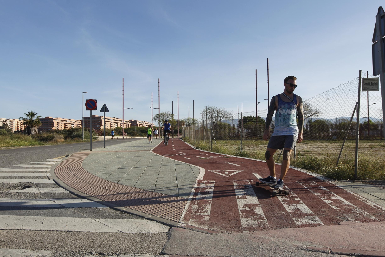 Fotogalería domingo de deporte en coronavirus. COVID-19. Almería