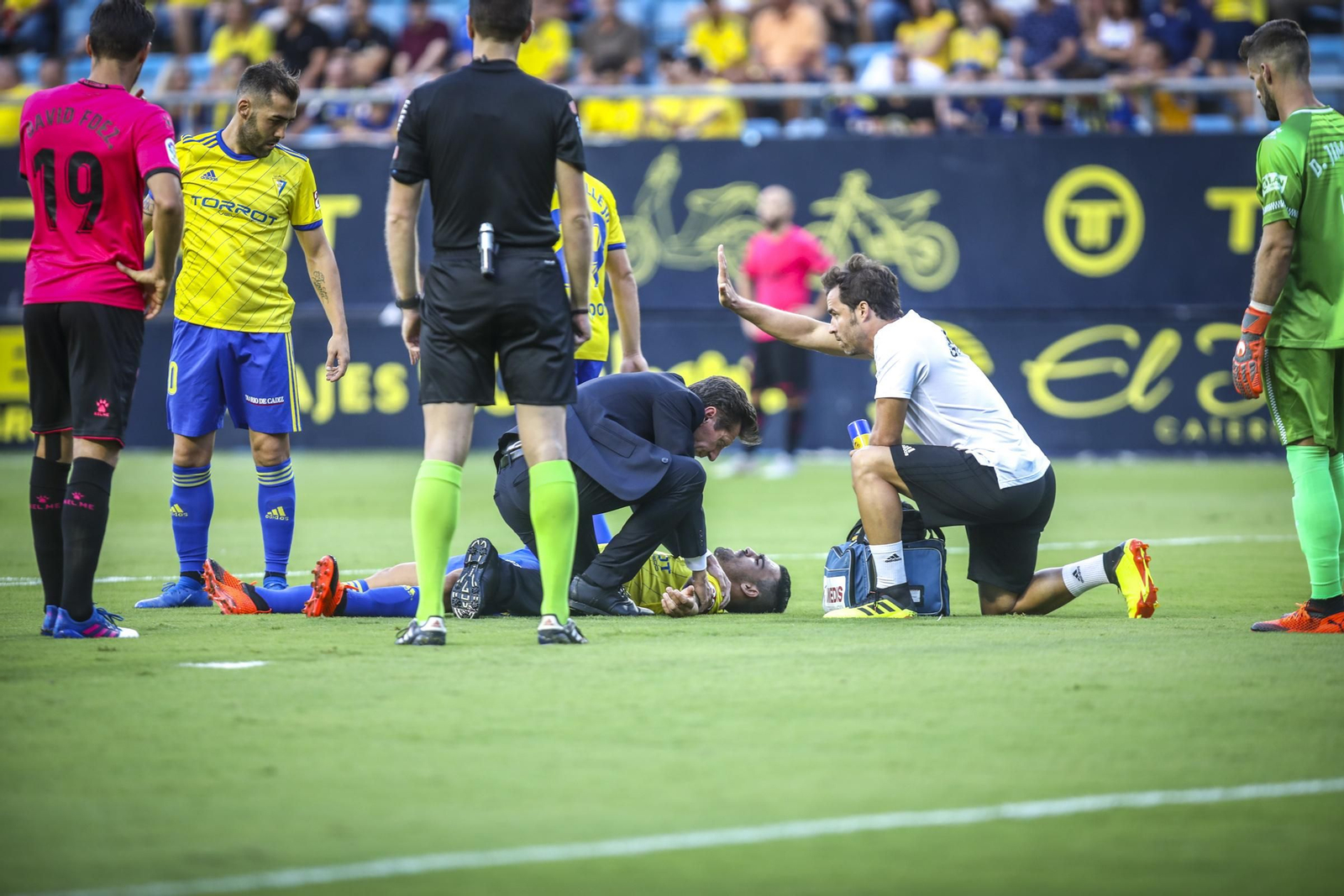El Cádiz CF-Alcorcón, en imágenes