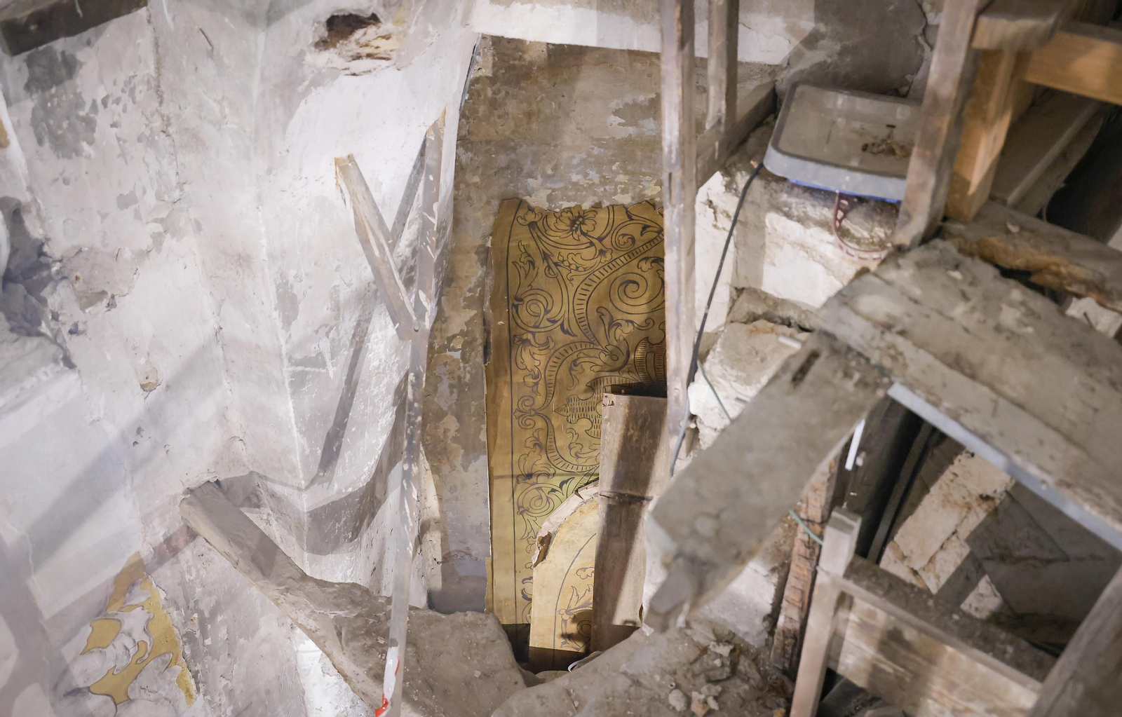 Las fotos de la restauración del retablo mayor de Santa María la Blanca