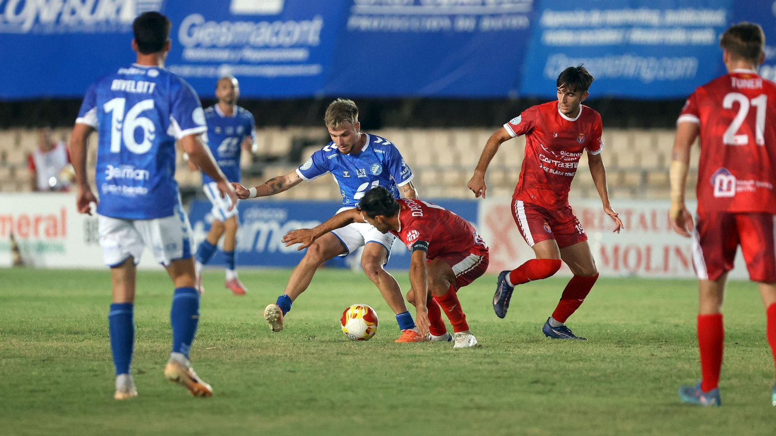 Imágenes del Xerez DFC y la Deportiva Minera en Chapín