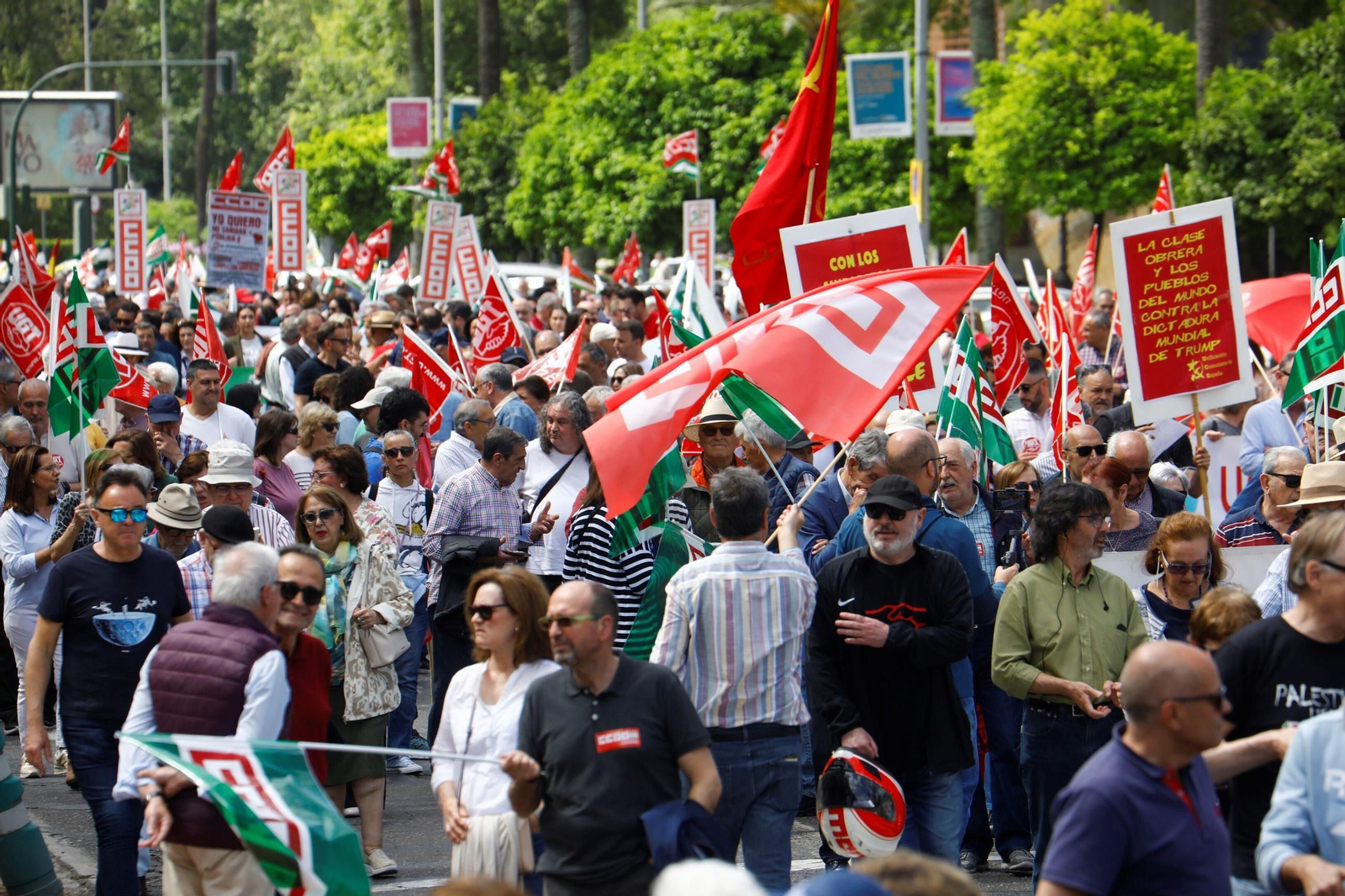 Todas las imágenes de la manifestación del 1 de mayo en Córdoba Todas las imágenes de la manifestación del 1 de mayo en Córdoba