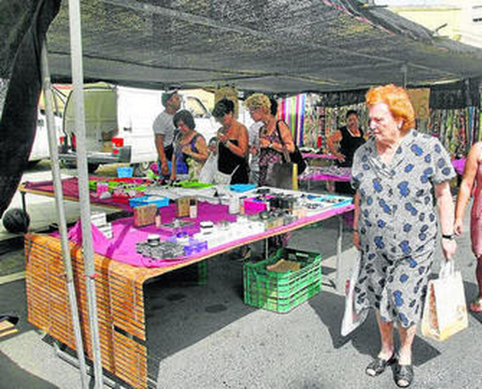 La venta ilegal de perecederos es peligrosa para la salud pública.