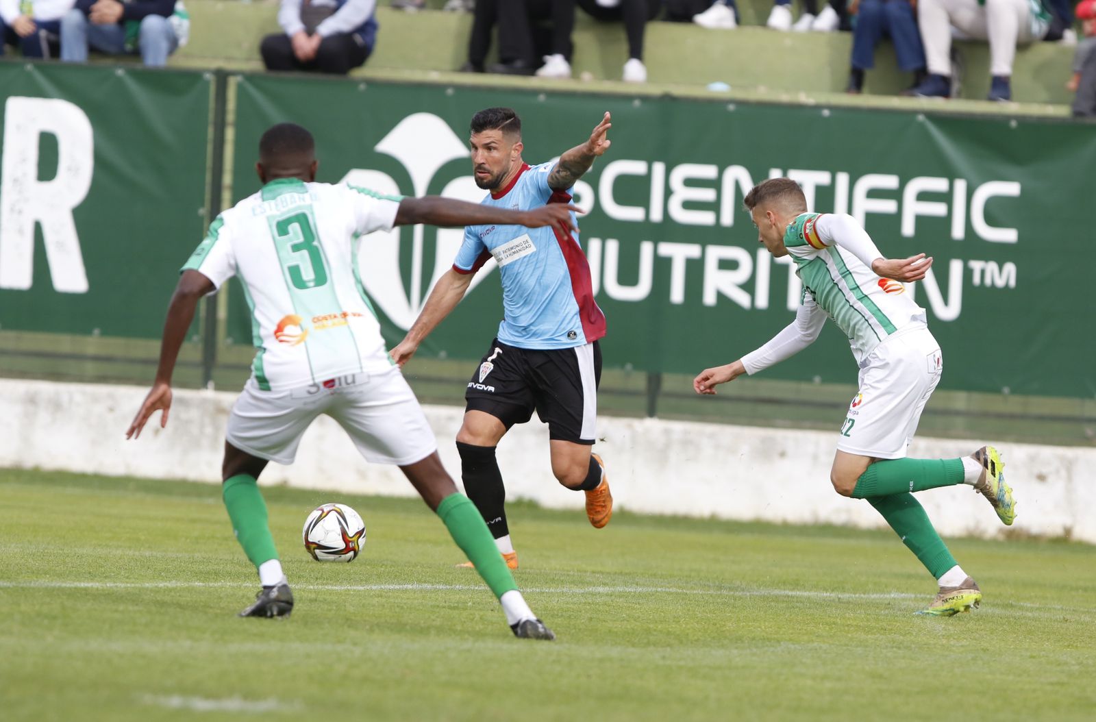 La victoria del Córdoba CF ante el Antequera, en imágenes