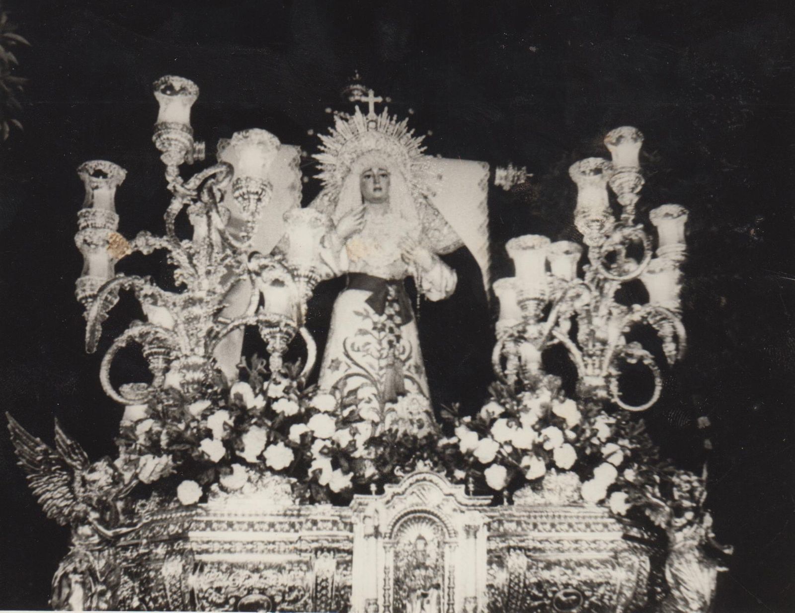 La Virgen de Loreto en una salida de la década de los ochenta
