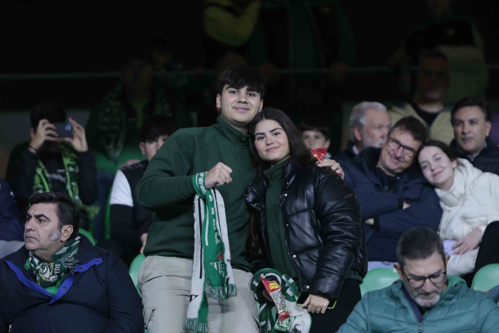 Búscate en las gradas del Villamarín