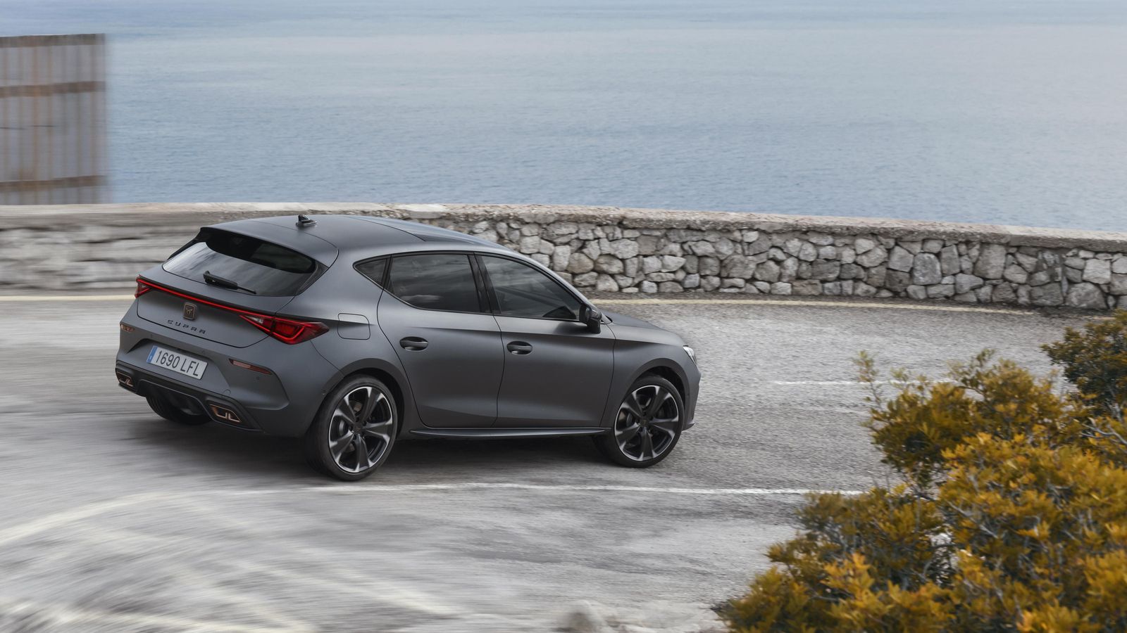 El motor más potente que está previsto que incorpore el Cupra León es el mismo que ya usa el nuevo Cupra Formentor: el 2.0 TSI de 310 CV.