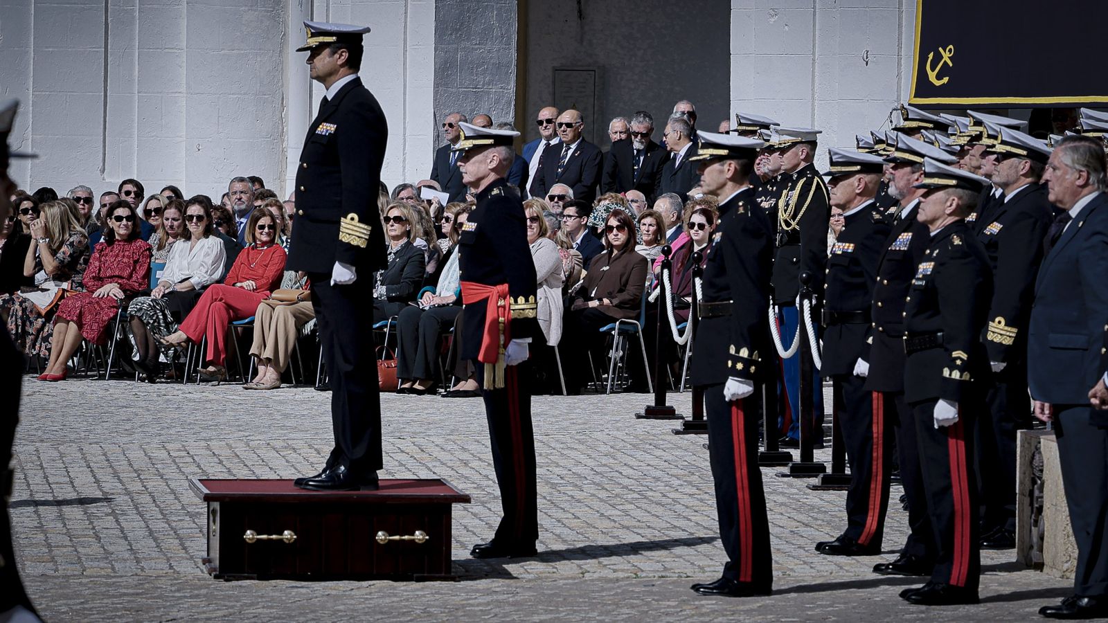 Las imágenes de la celebración del 489º Aniversario de la Infantería de Marina en Cádiz