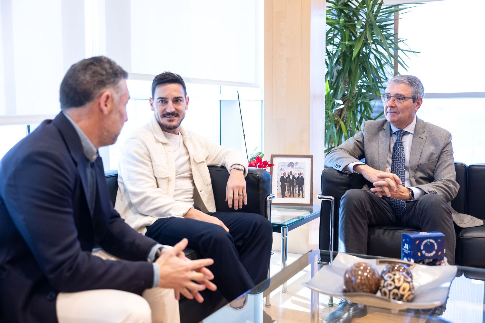 Damián Quintero, recibido en Diputación.