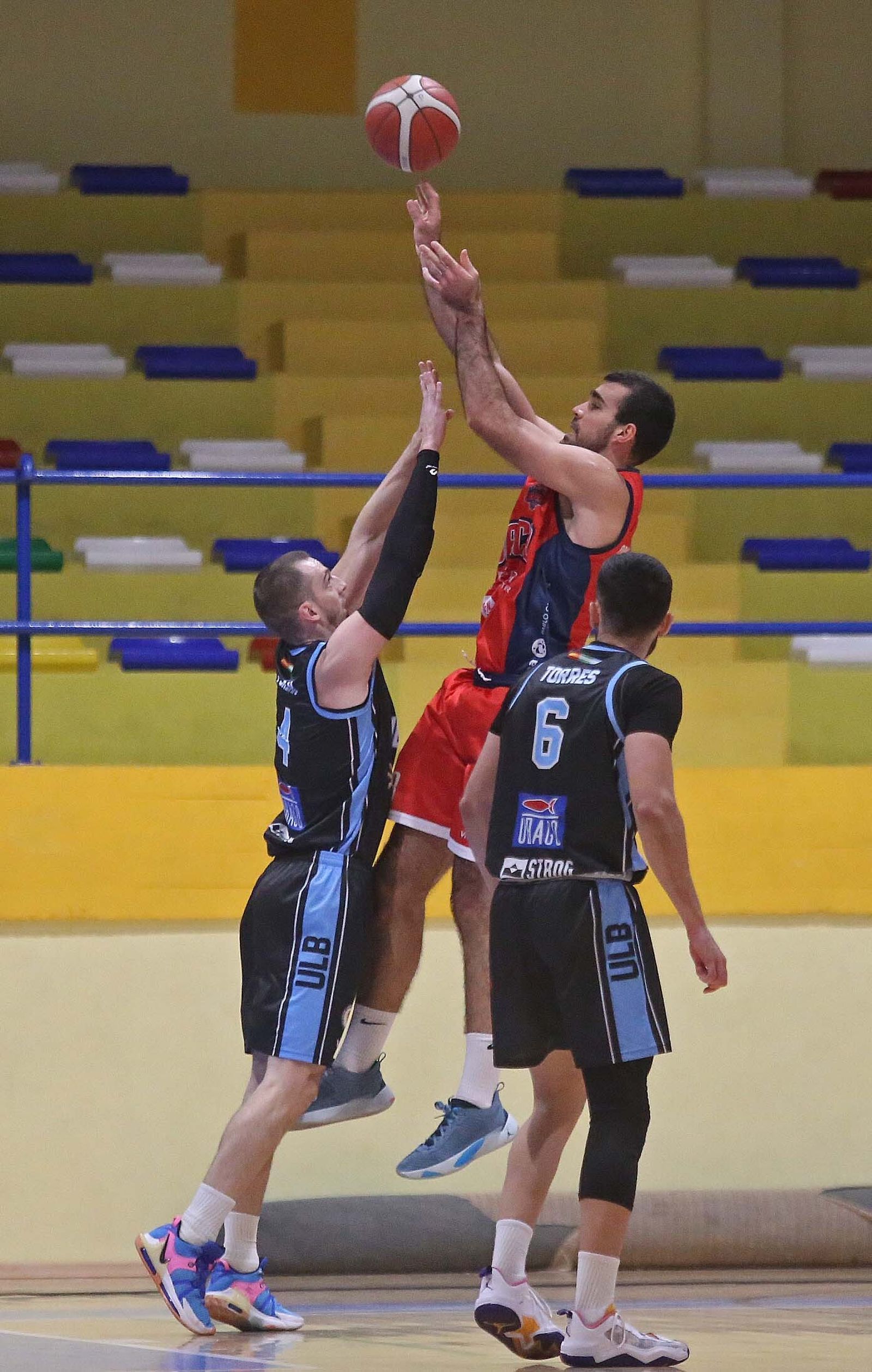 Las mejores fotos del ULB - CB Jaen